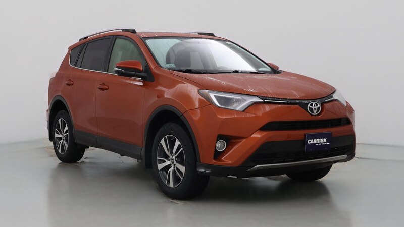 2016 Toyota RAV4 XLE Hero Image