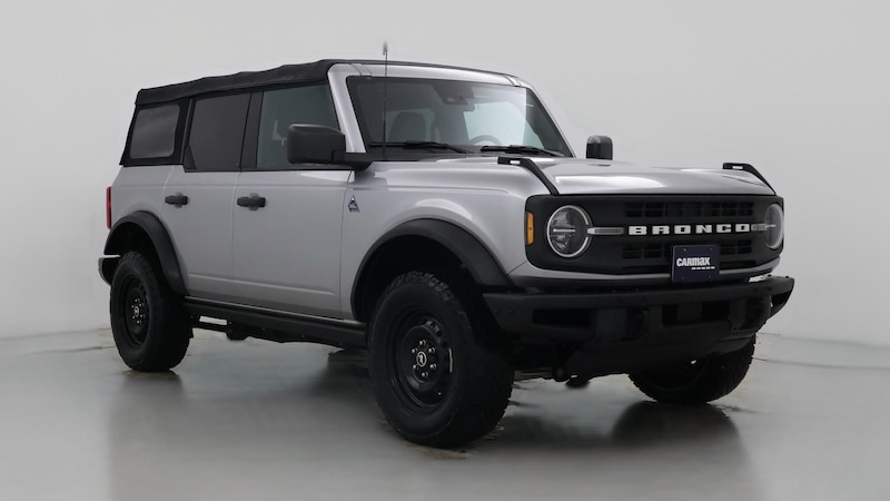 2021 Ford Bronco Black Diamond Hero Image