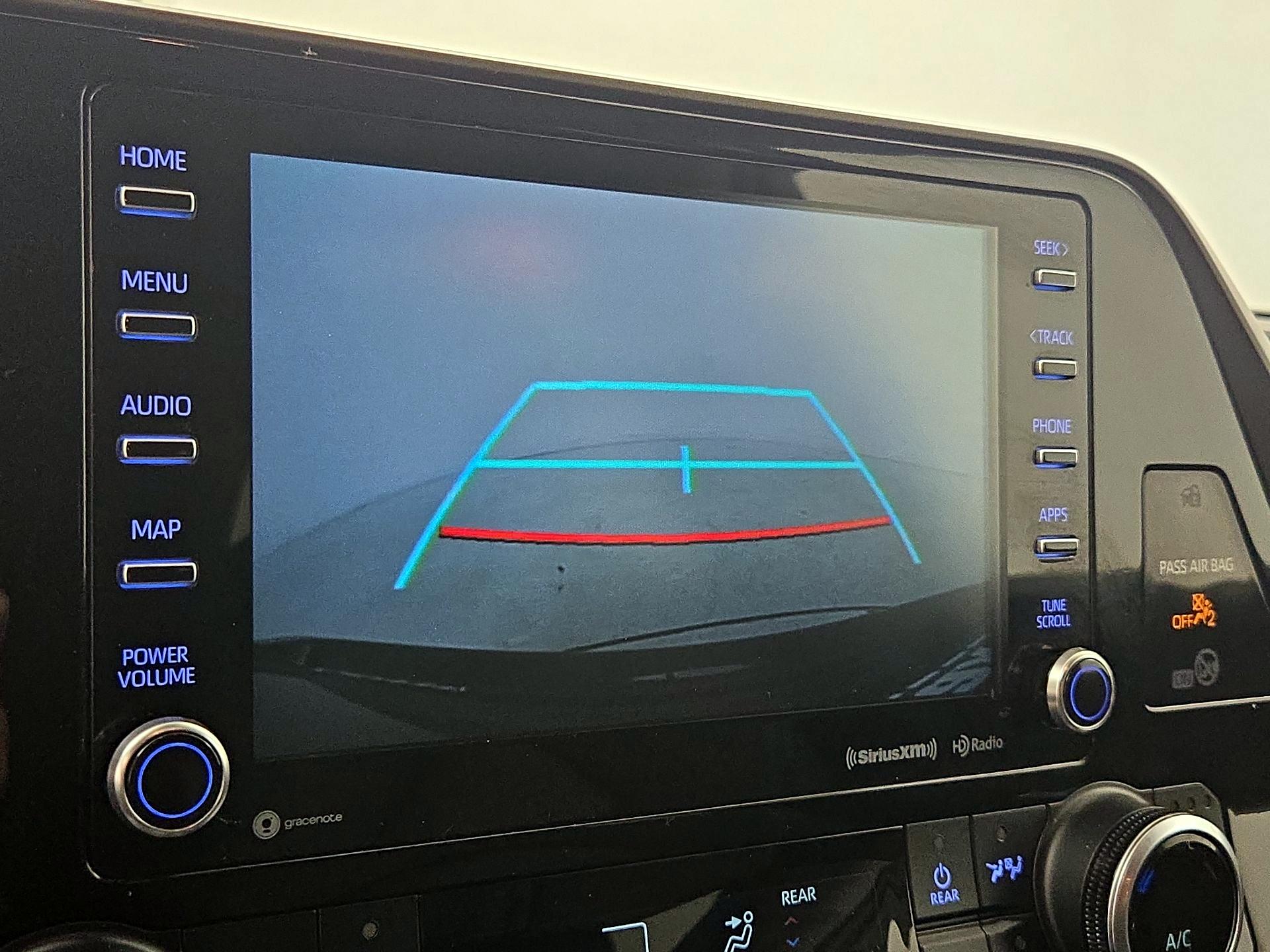 Thumbnail: 2021 Toyota Highlander - 14