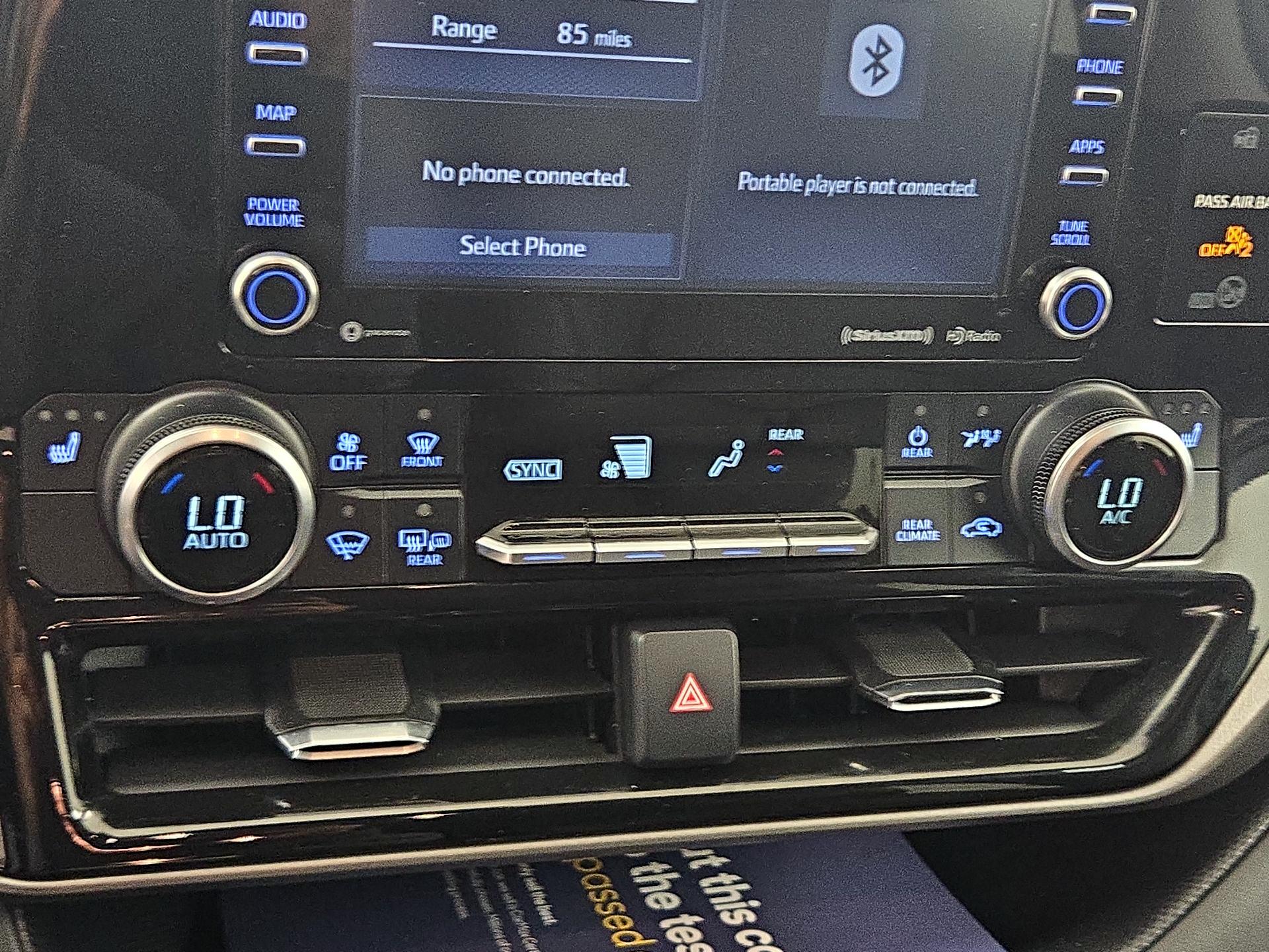 Thumbnail: 2021 Toyota Highlander - 16