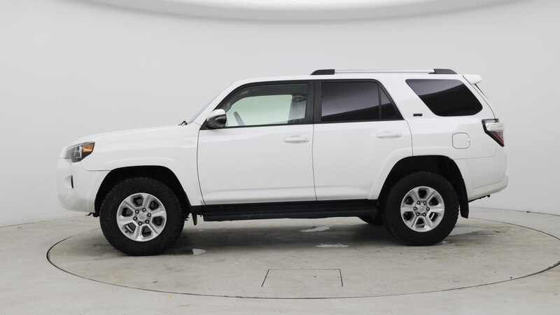 2022 Toyota 4Runner SR5 3