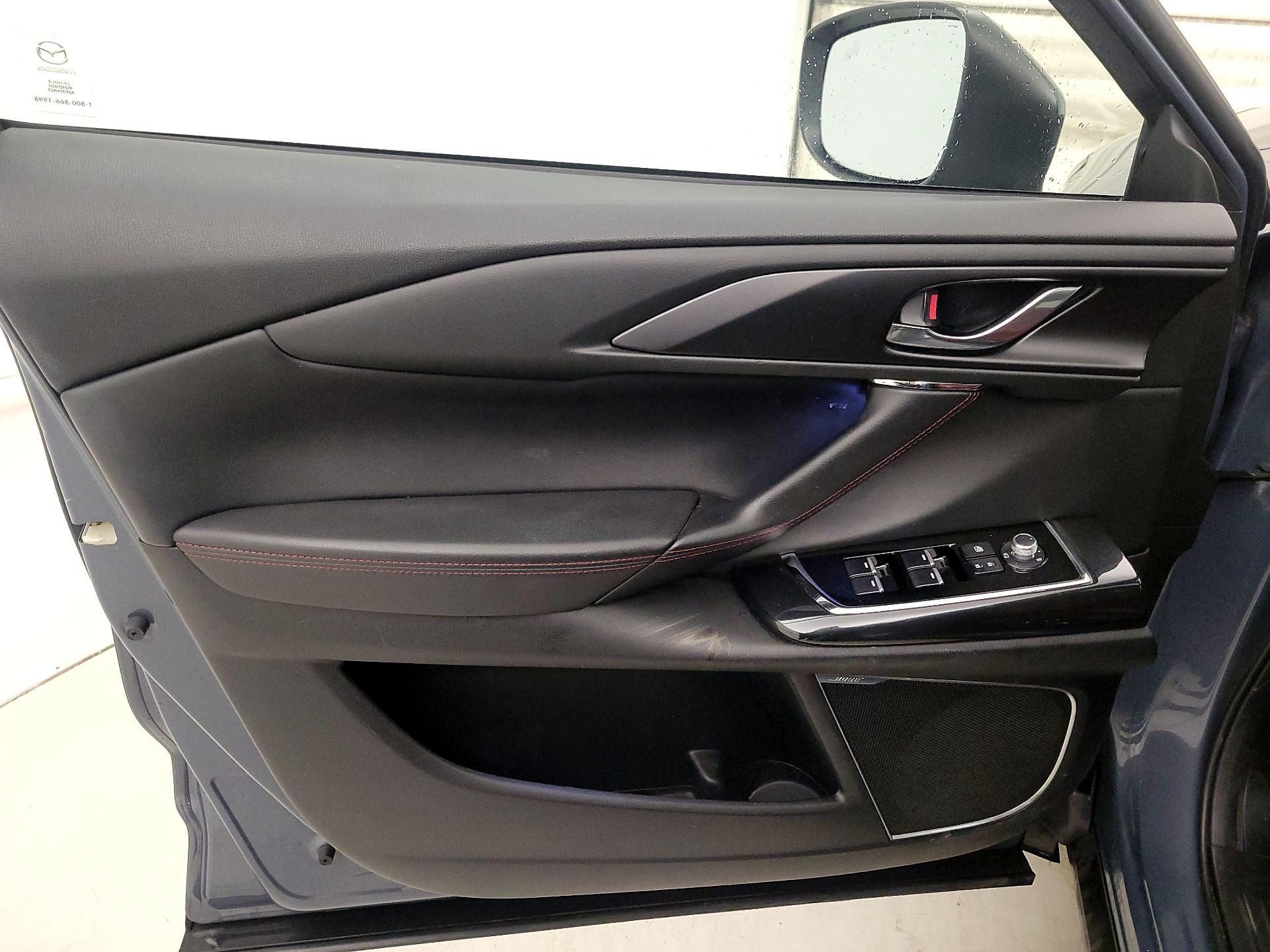 Thumbnail: 2022 Mazda CX-9 - 12