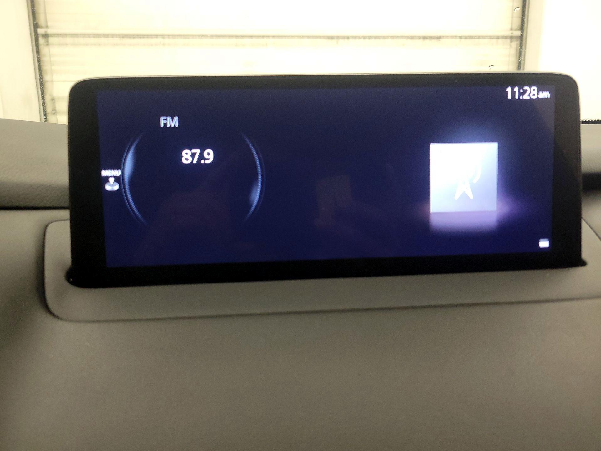 Thumbnail: 2022 Mazda CX-9 - 15