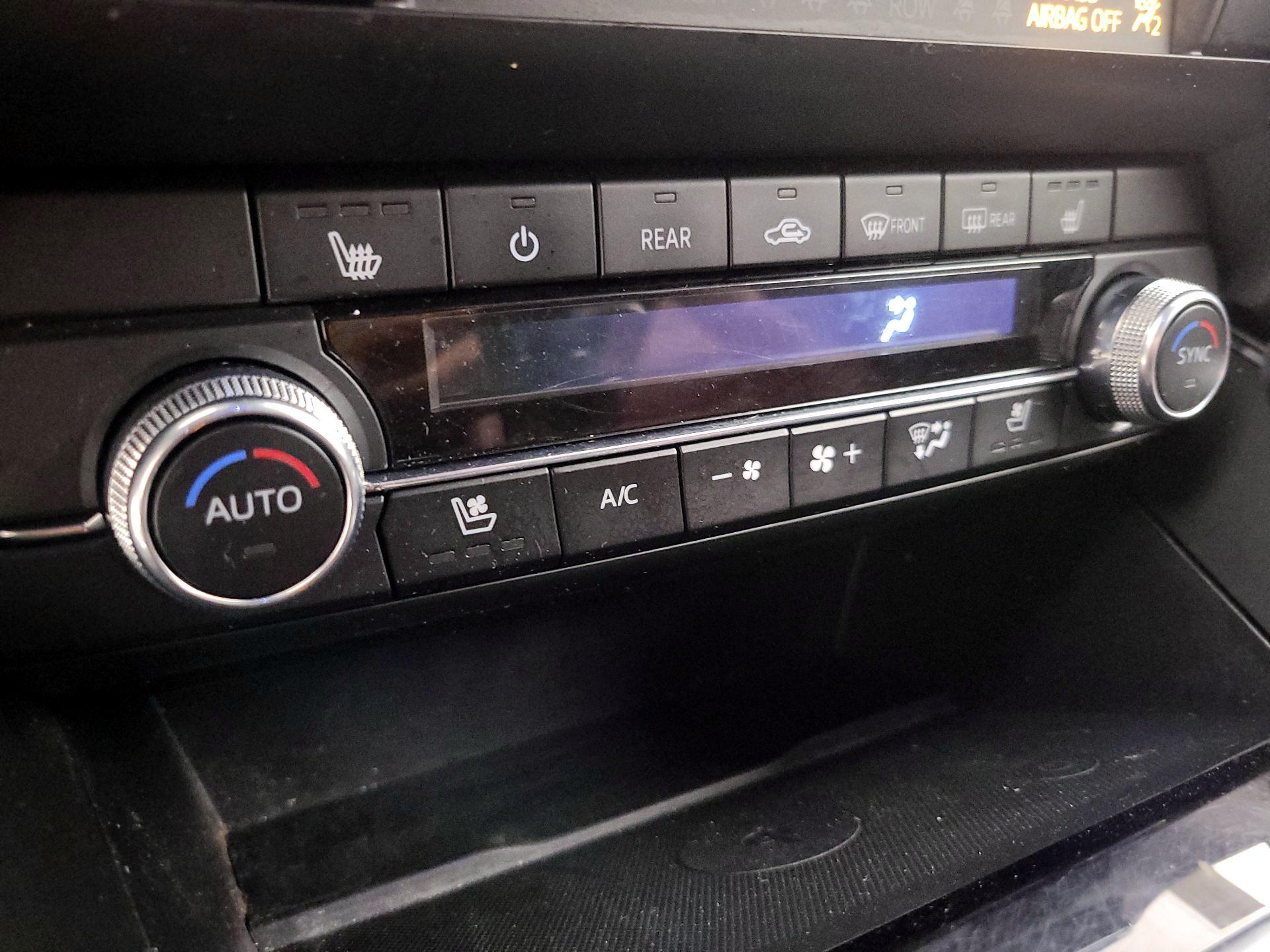 Thumbnail: 2022 Mazda CX-9 - 16