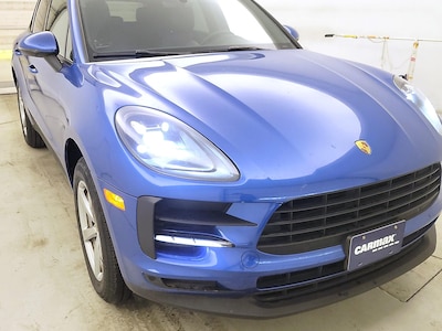 2020 Porsche Macan  -
                Westborough, MA