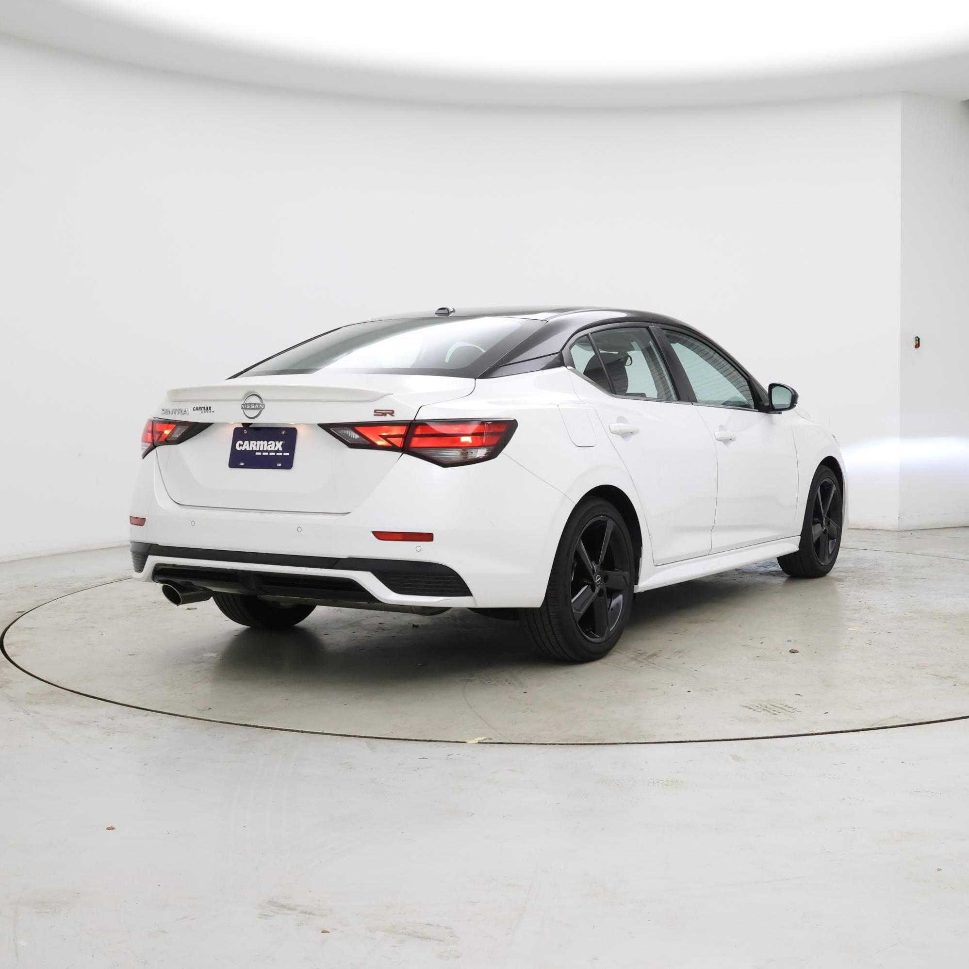 Thumbnail: 2024 Nissan Sentra - 8