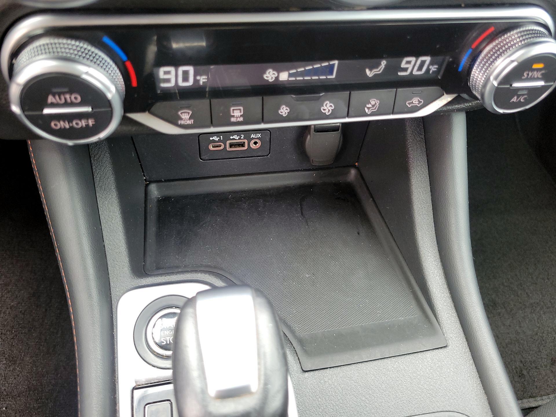 Thumbnail: 2022 Nissan Sentra - 16