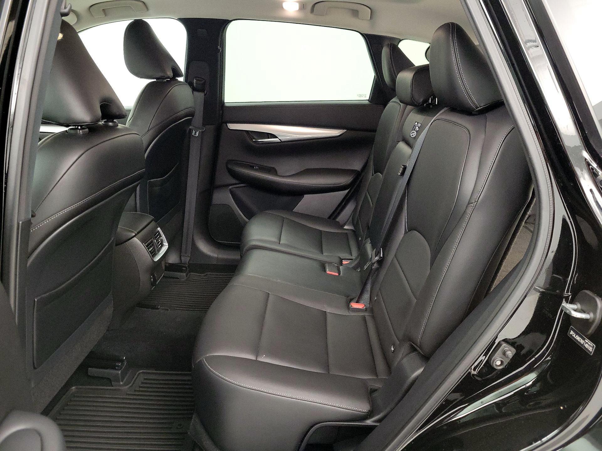 Thumbnail: 2019 INFINITI QX50 - 20