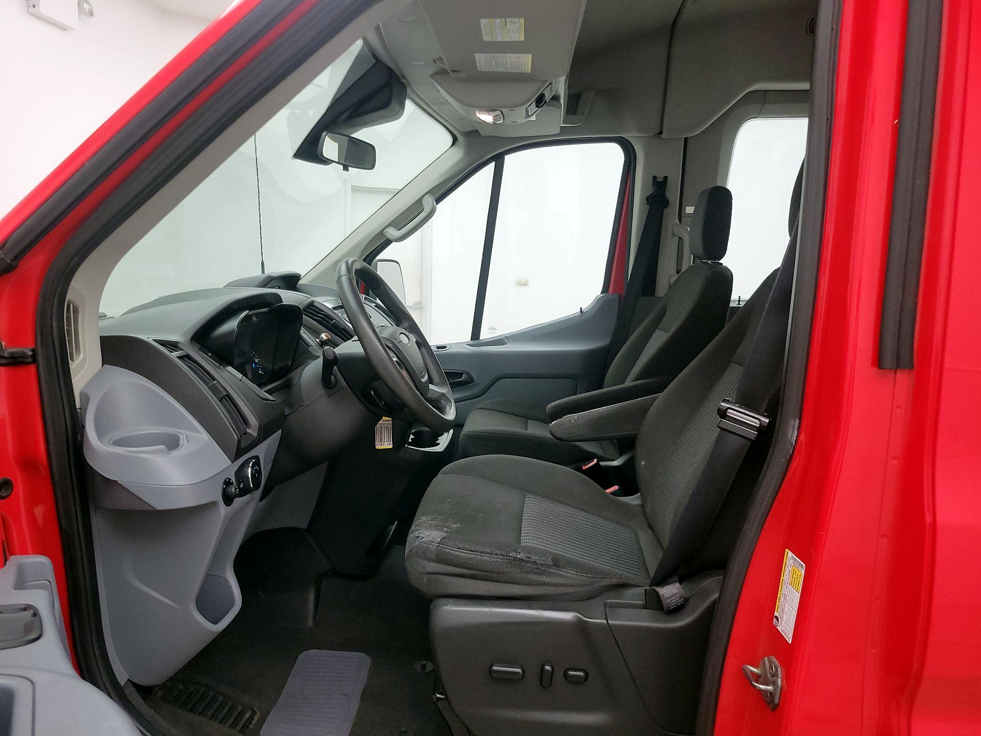 Thumbnail: 2016 Ford Transit Series - 11