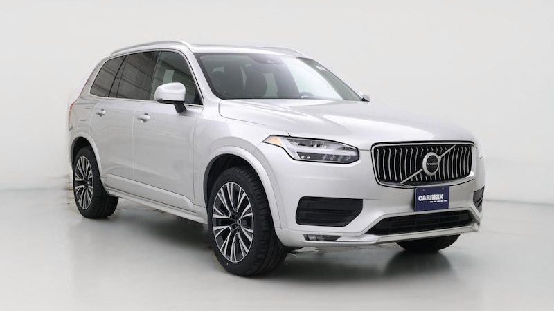 2022 Volvo XC90 T5 Momentum Hero Image