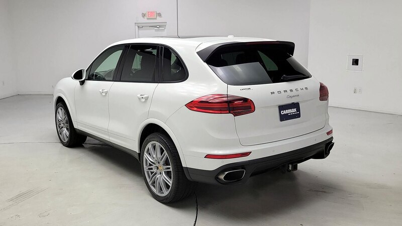 2017 Porsche Cayenne Platinum Edition 7