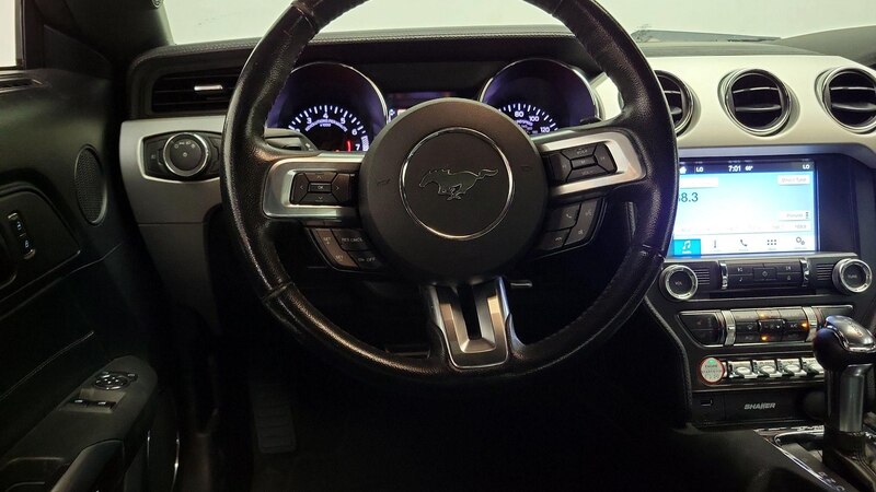 2016 Ford Mustang  10