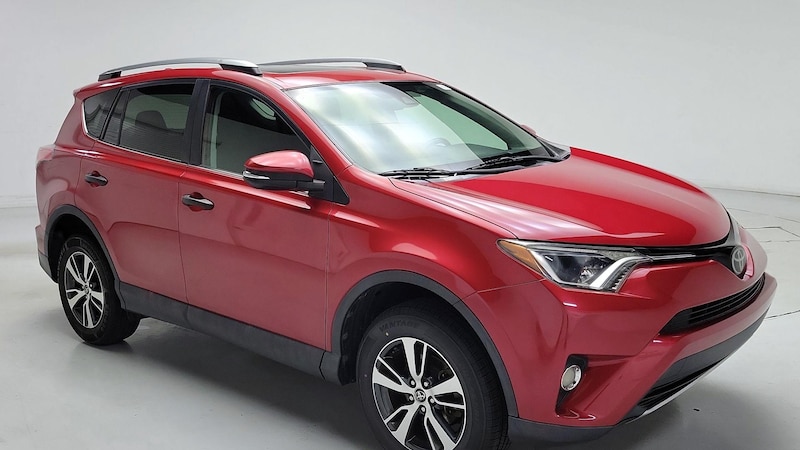 2017 Toyota RAV4 XLE Hero Image