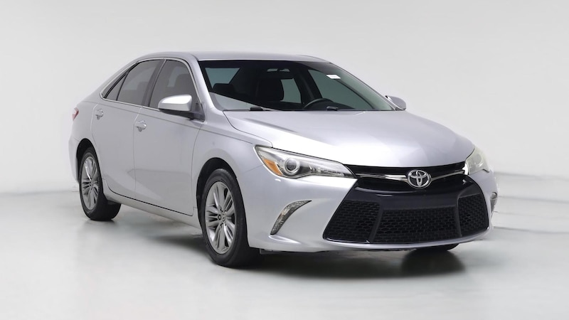 2015 Toyota Camry SE Hero Image