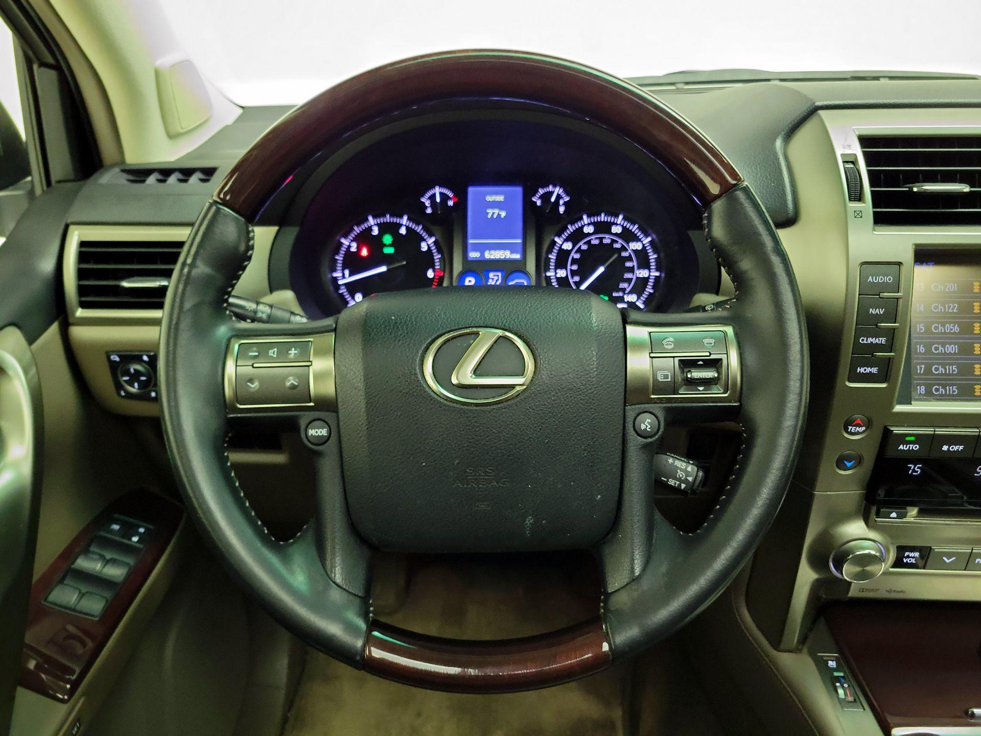 Thumbnail: 2015 Lexus GX - 10