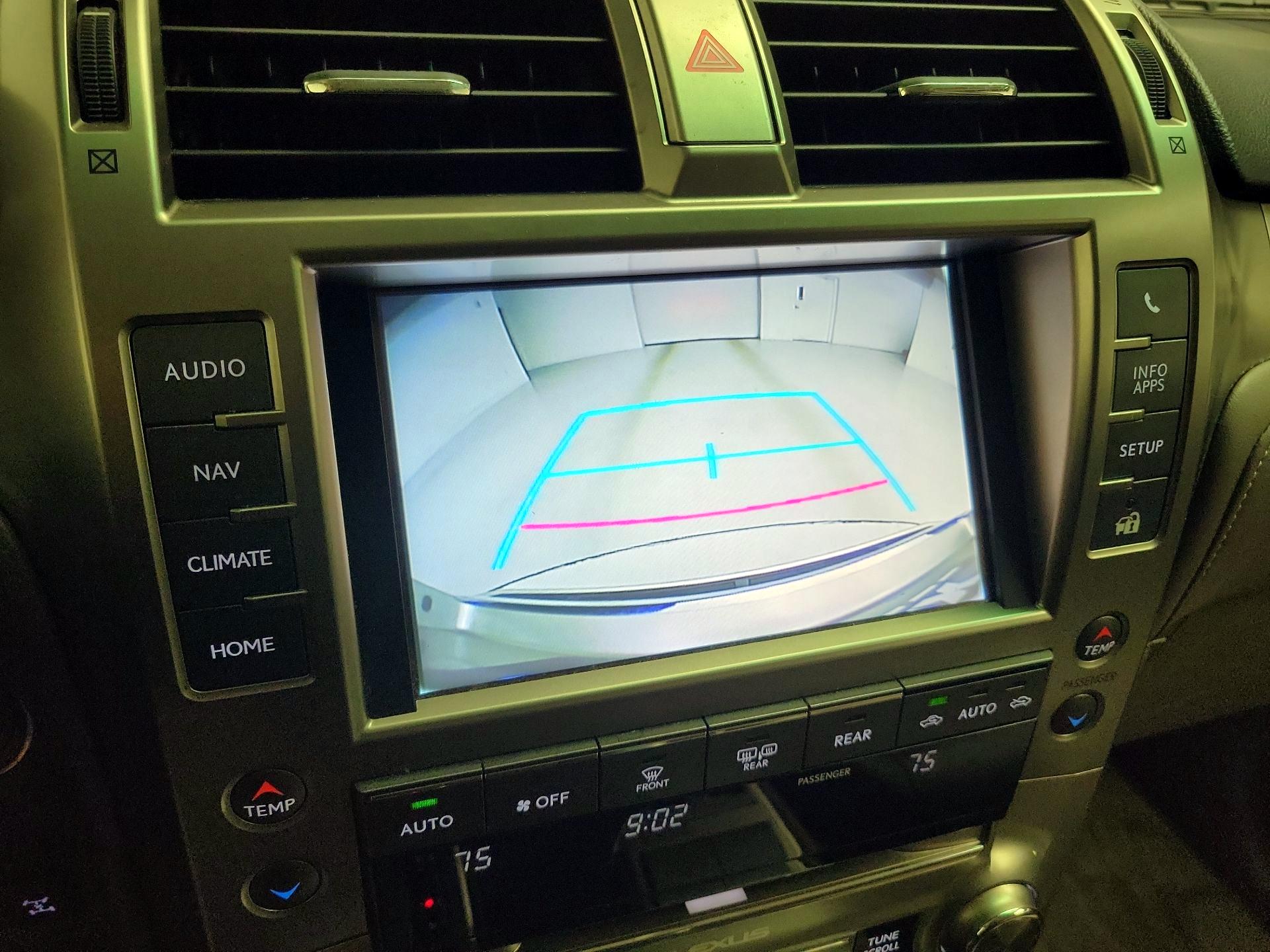 Thumbnail: 2015 Lexus GX - 15