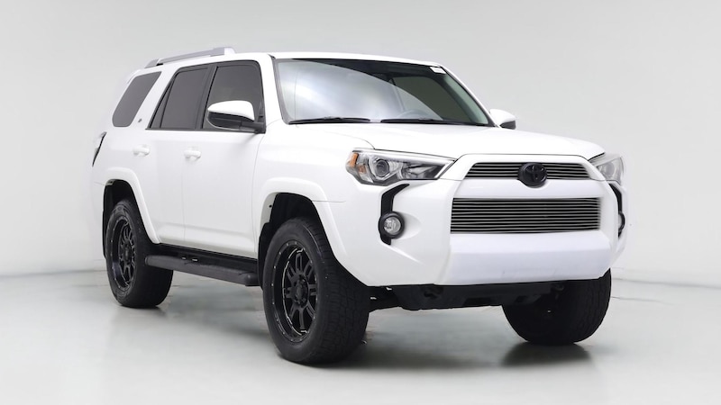 2017 Toyota 4Runner SR5 Hero Image