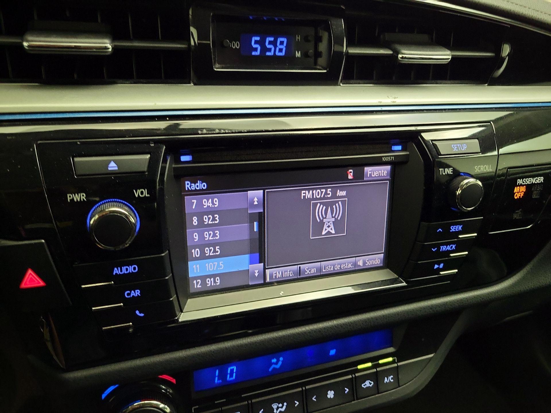 Thumbnail: 2016 Toyota Corolla - 15