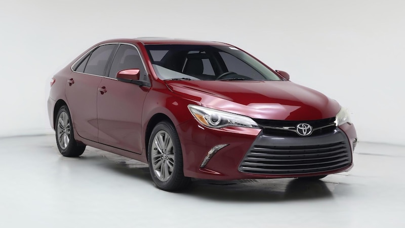 2017 Toyota Camry SE Hero Image