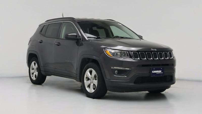 2017 Jeep Compass Latitude Hero Image