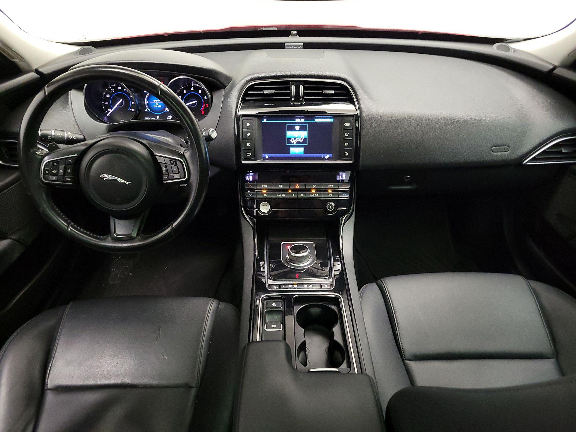 Thumbnail: 2018 Jaguar XE - 9