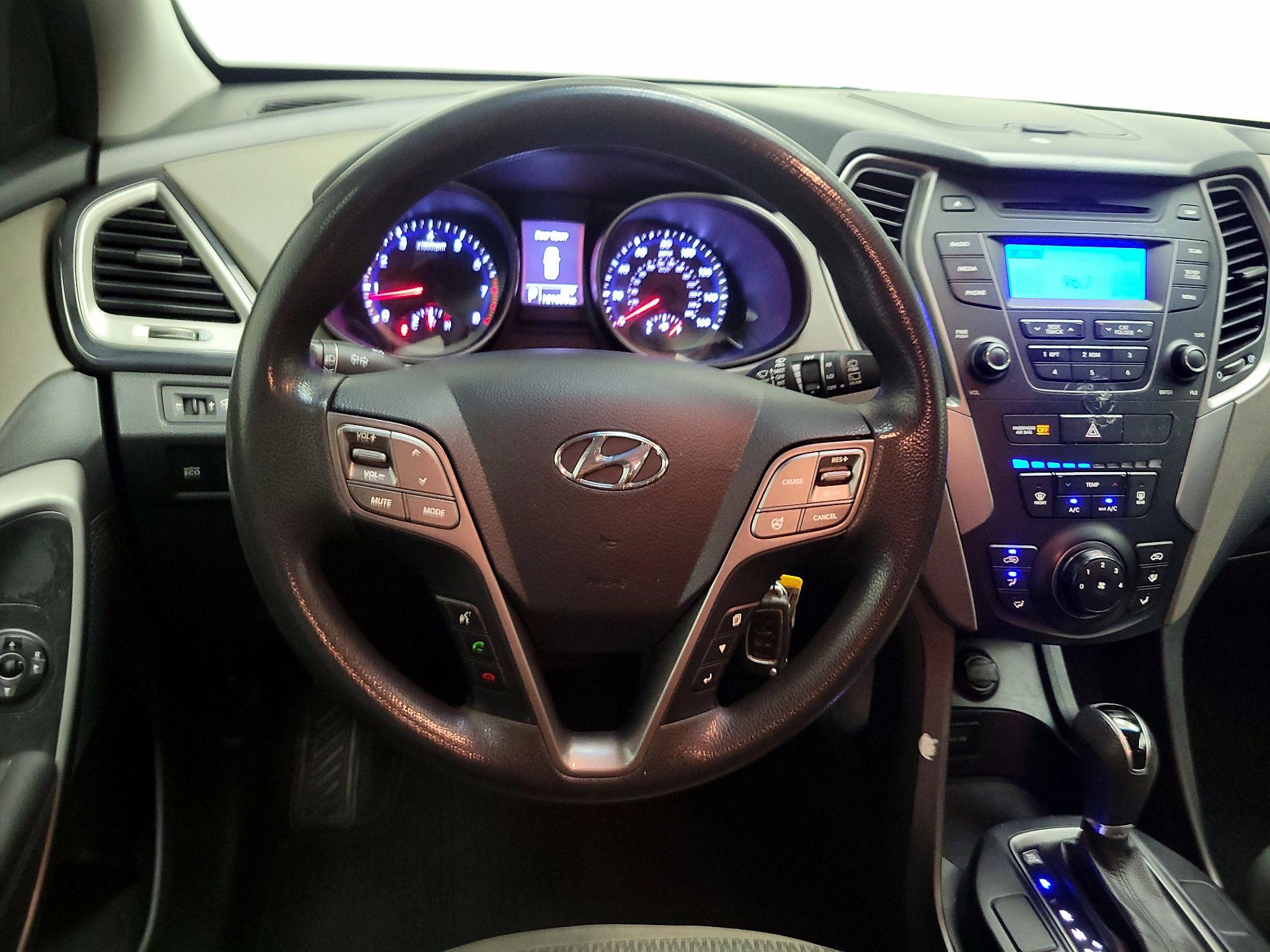 Thumbnail: 2014 Hyundai Santa Fe - 10