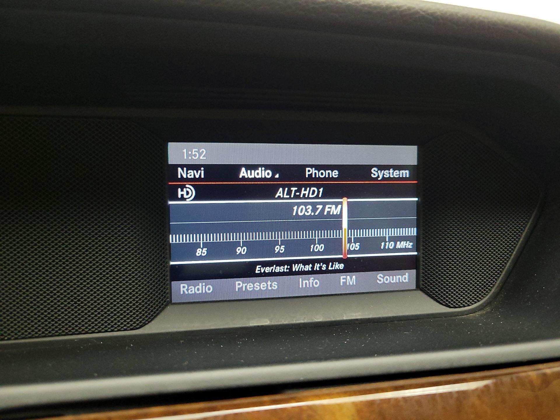 Thumbnail: 2014 Mercedes-Benz C-Class - 14