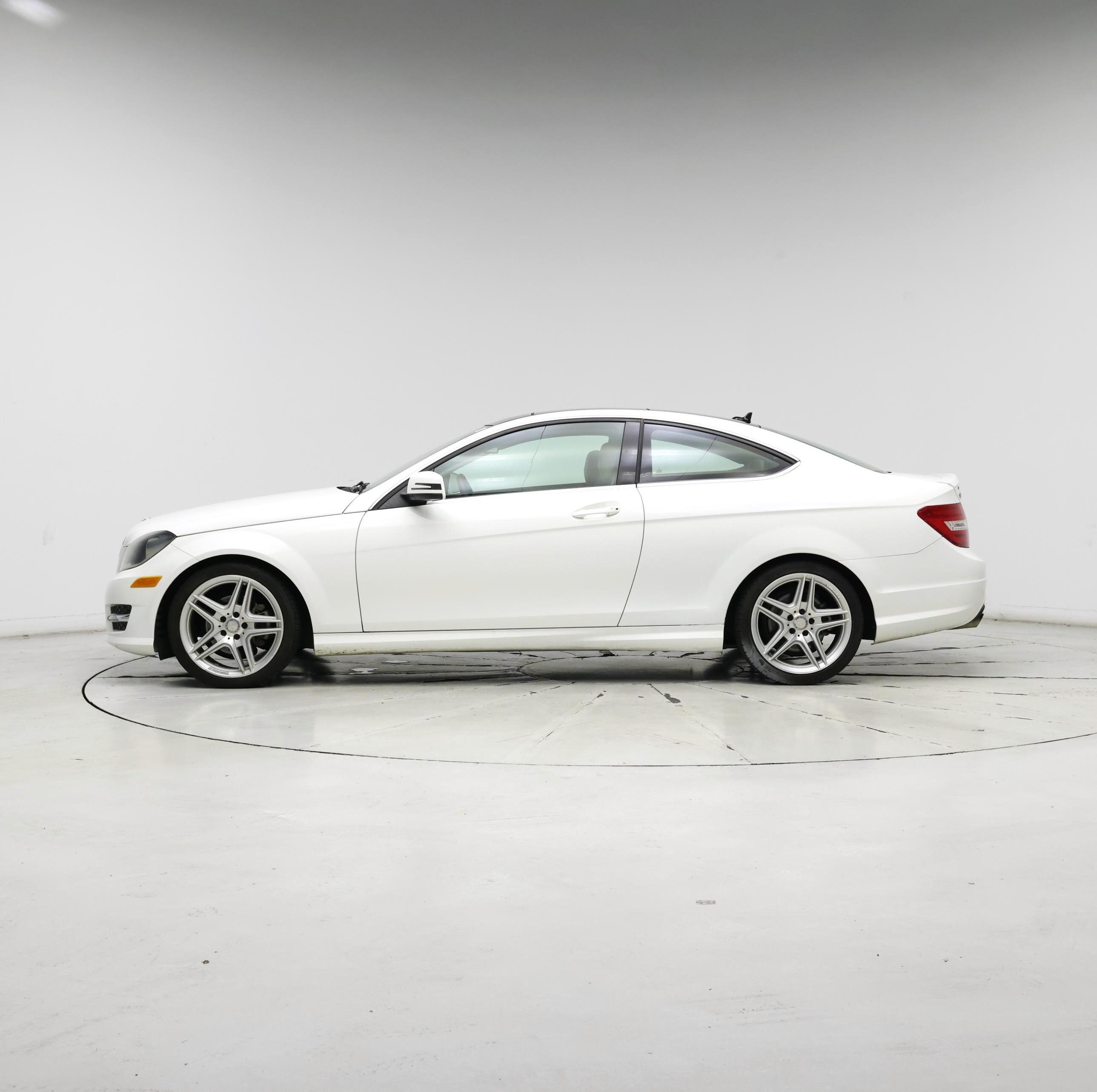 Thumbnail: 2014 Mercedes-Benz C-Class - 3
