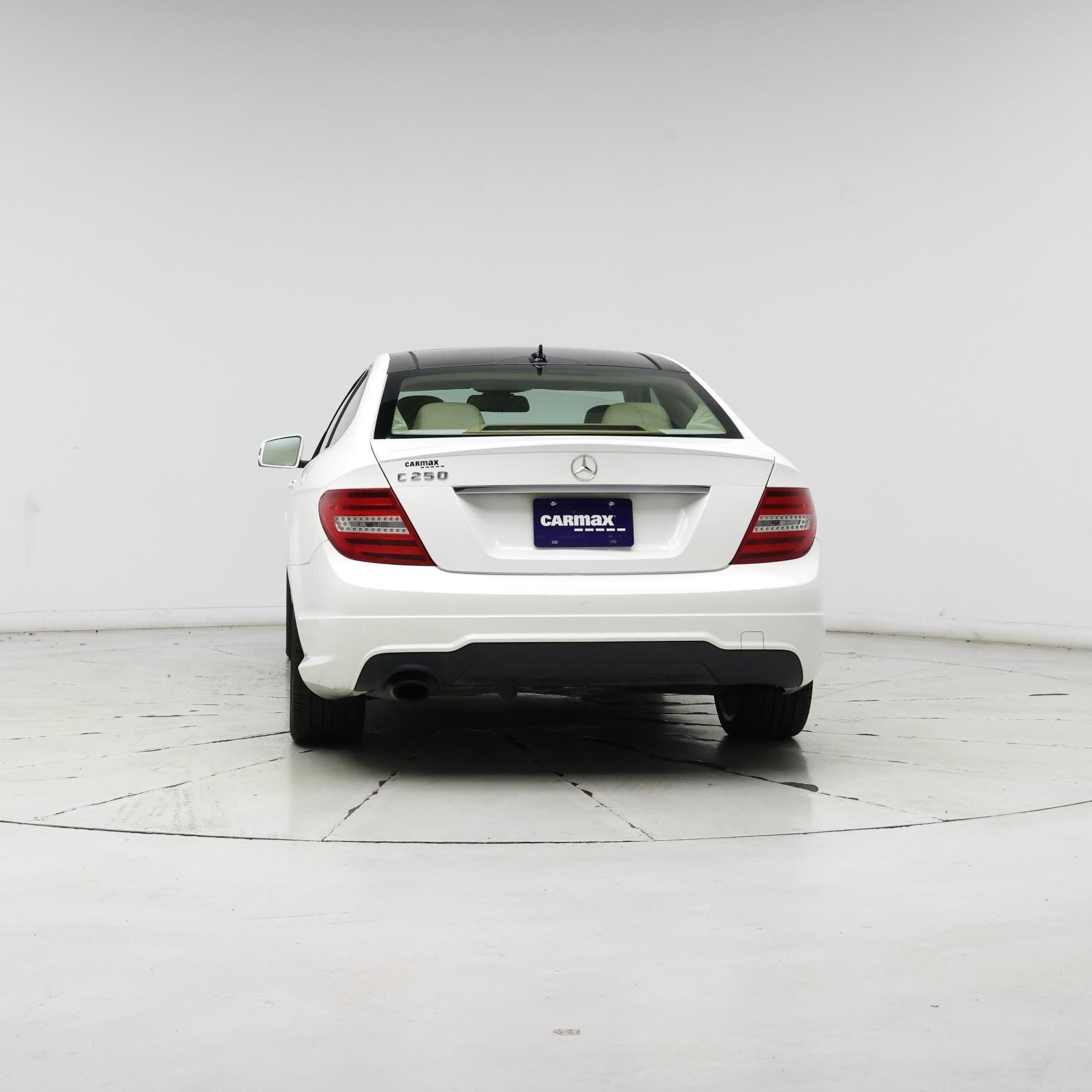 Thumbnail: 2014 Mercedes-Benz C-Class - 6