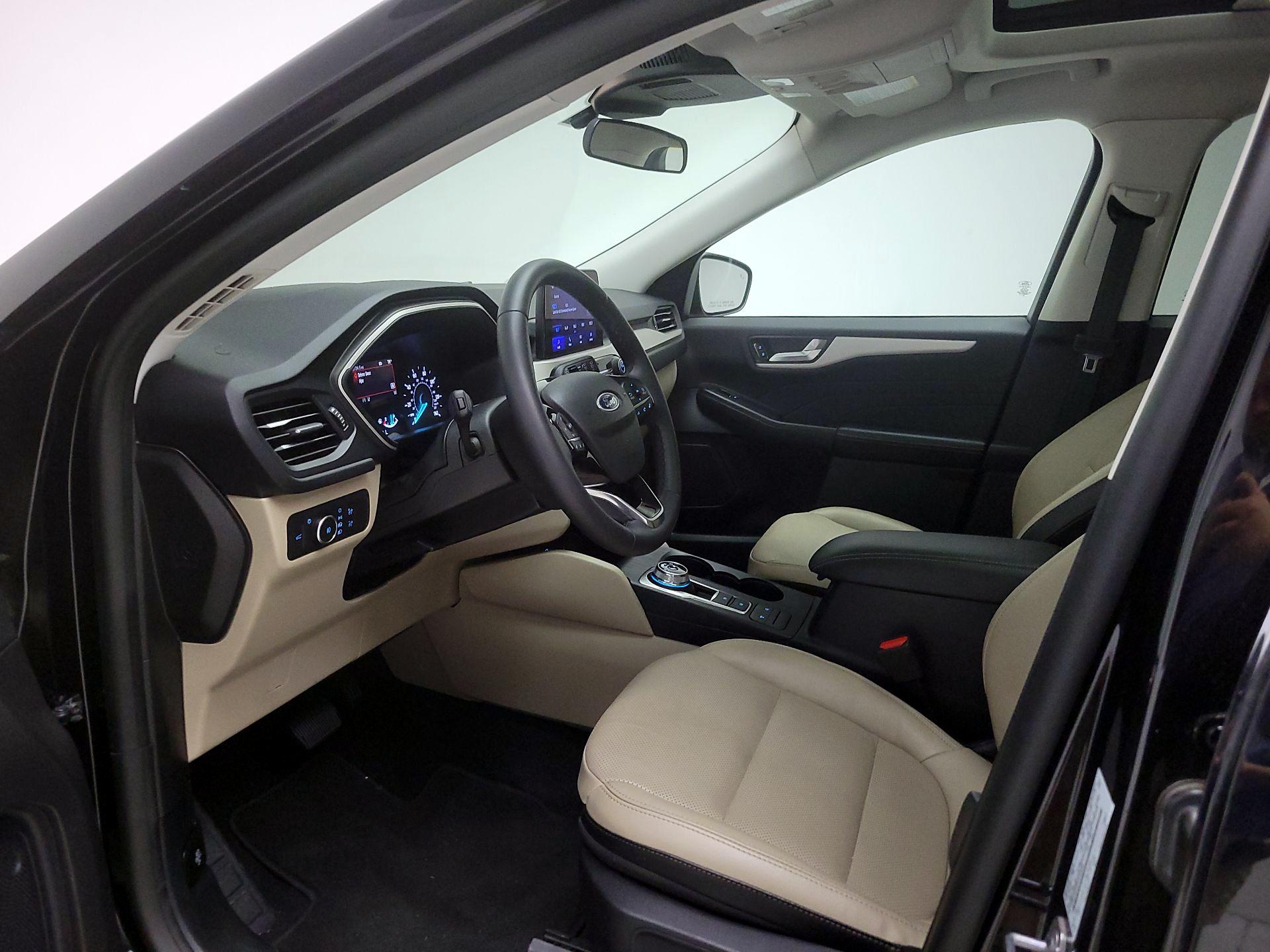 Thumbnail: 2022 Ford Escape - 11