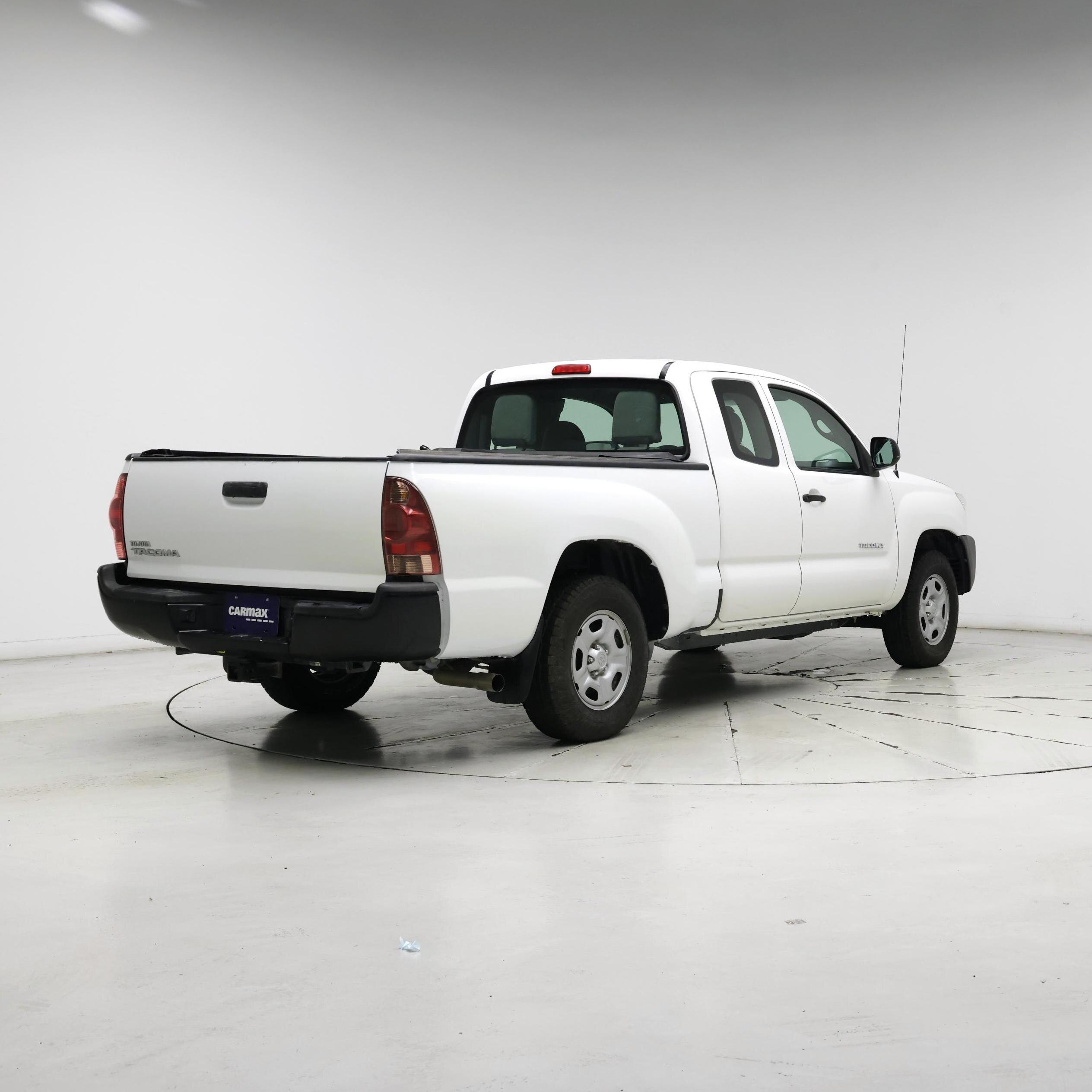 Thumbnail: 2013 Toyota Tacoma - 8