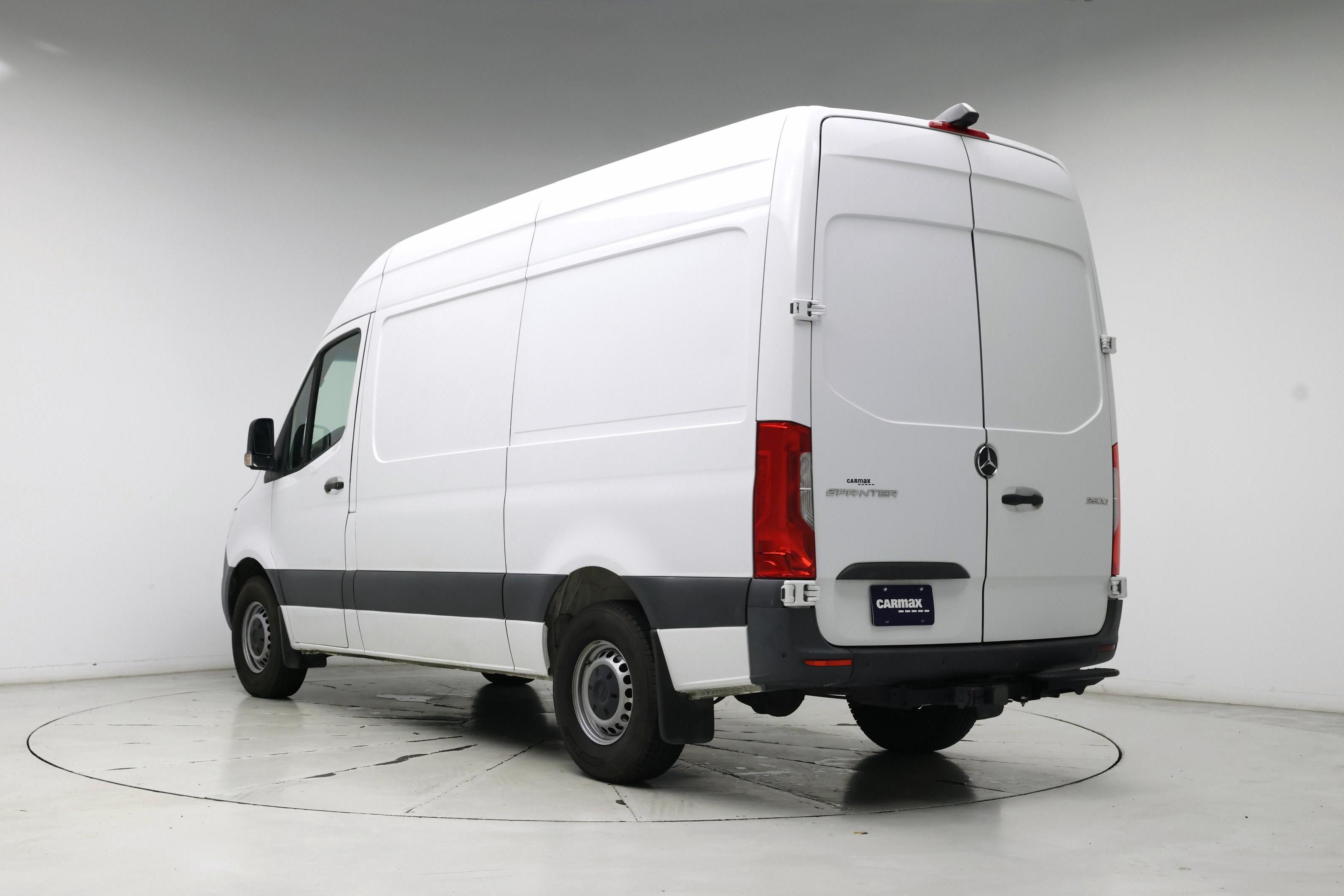 Thumbnail: 2021 Mercedes-Benz Sprinter - 2