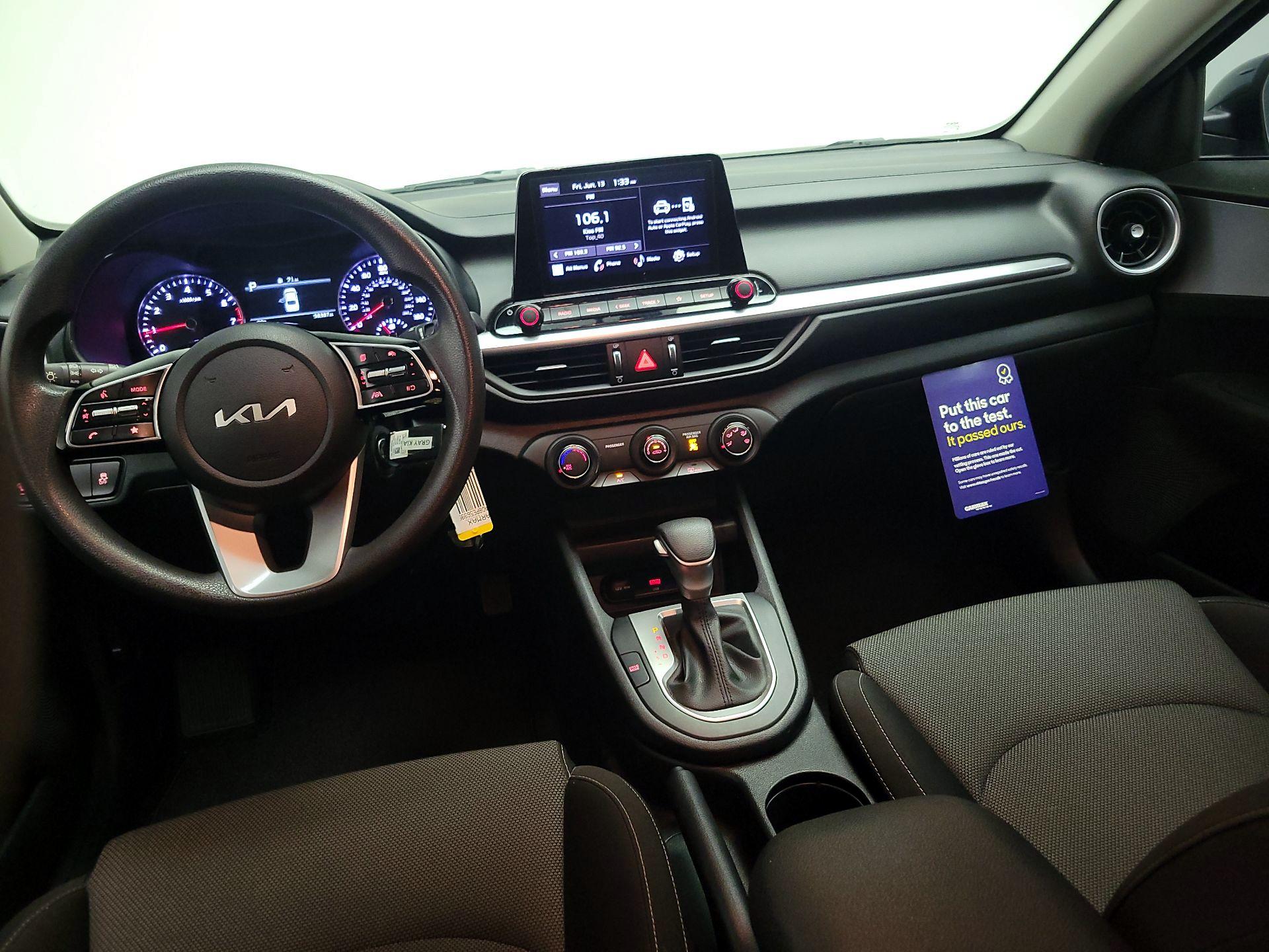 Thumbnail: 2023 Kia Forte - 9