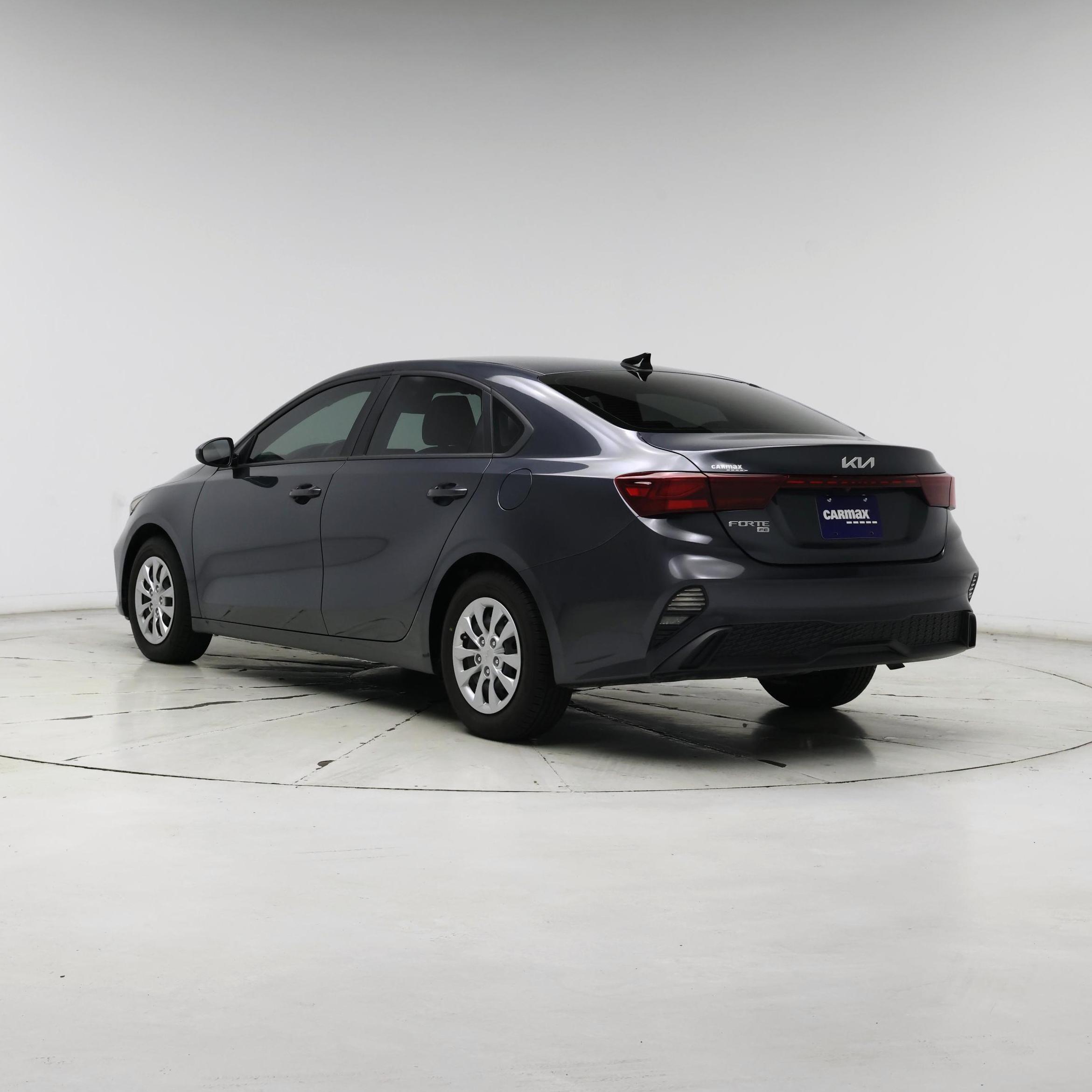 Thumbnail: 2023 Kia Forte - 2