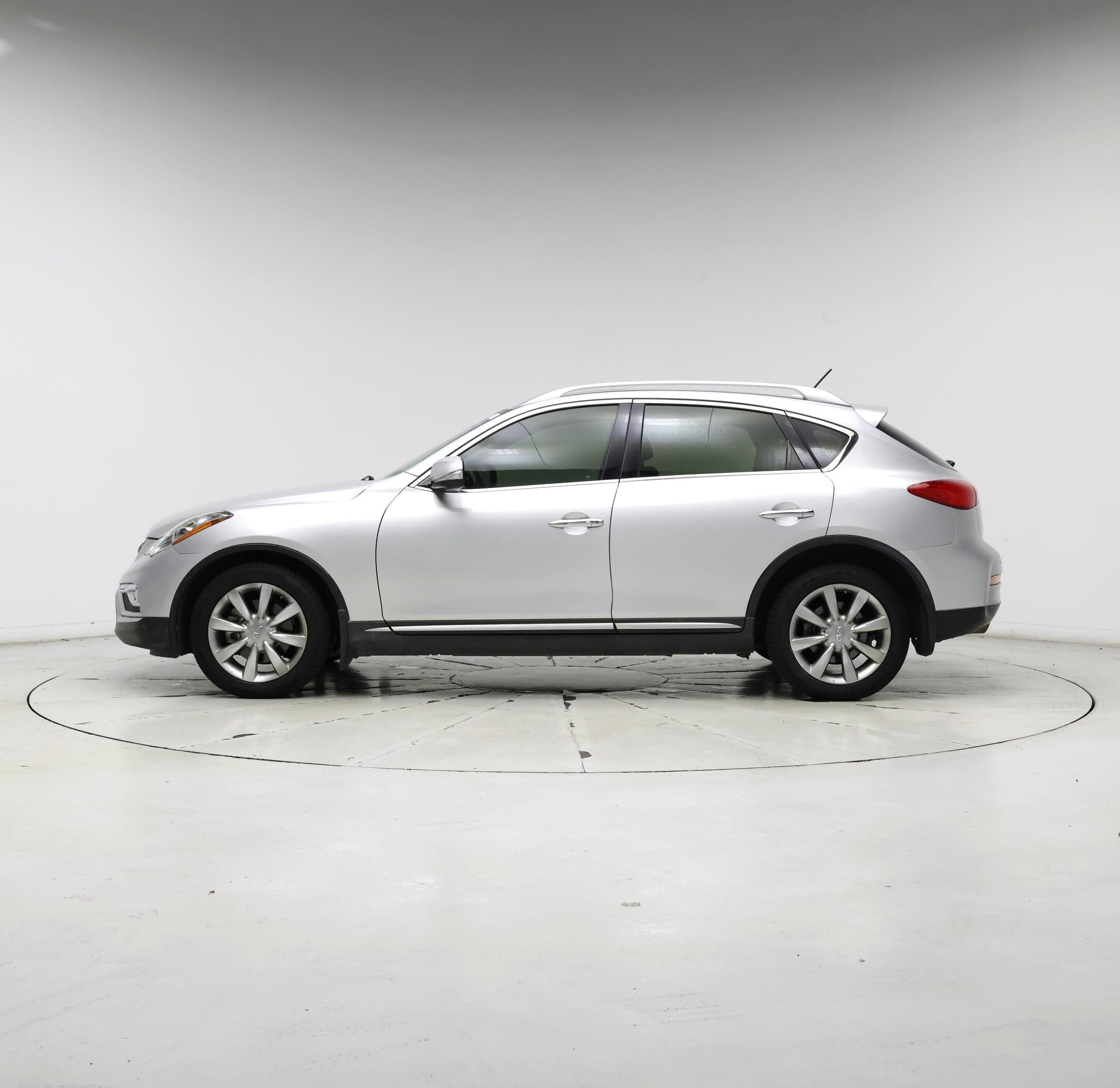 Thumbnail: 2016 INFINITI QX50 - 3