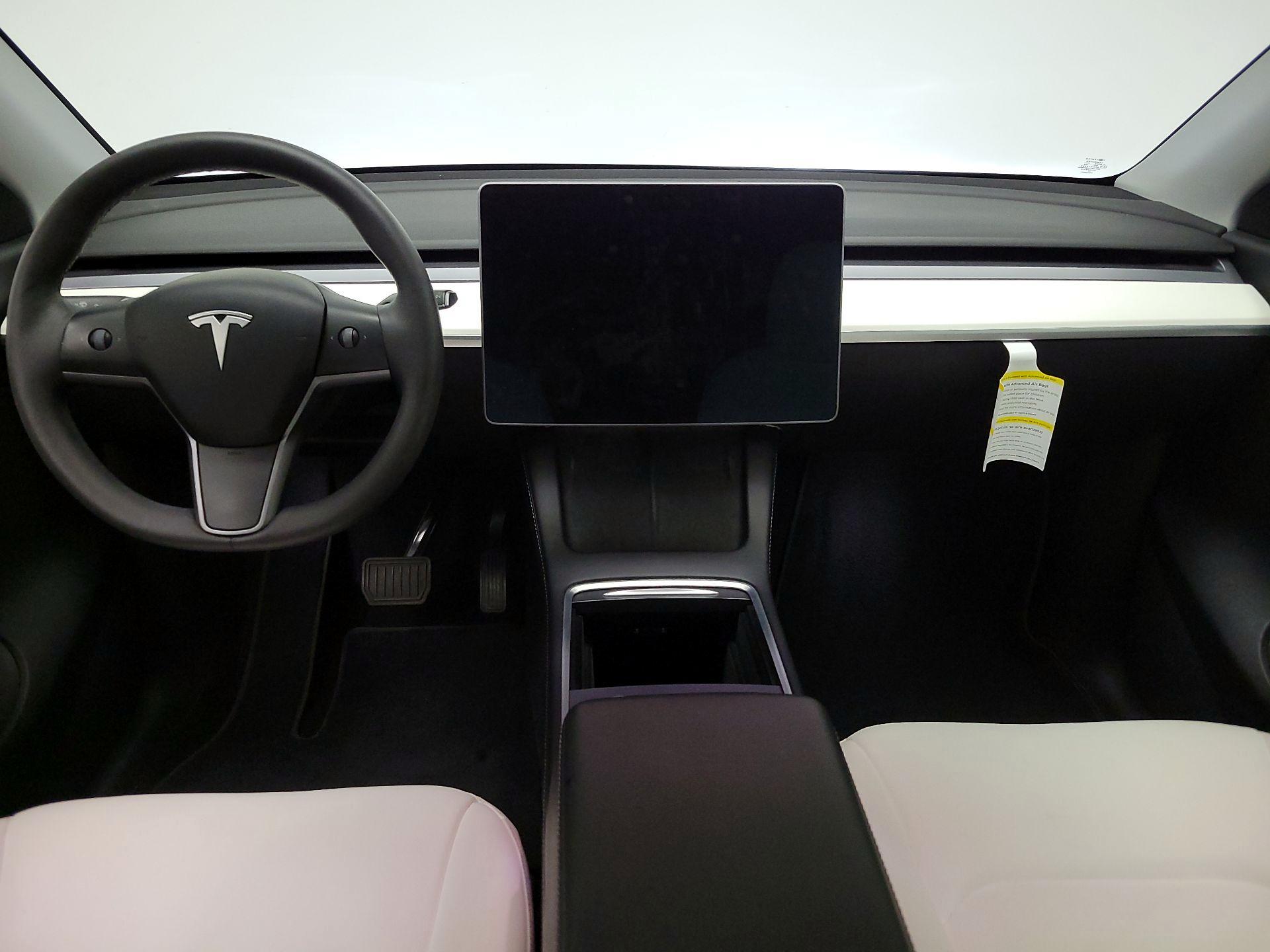 Thumbnail: 2022 Tesla Model Y - 9