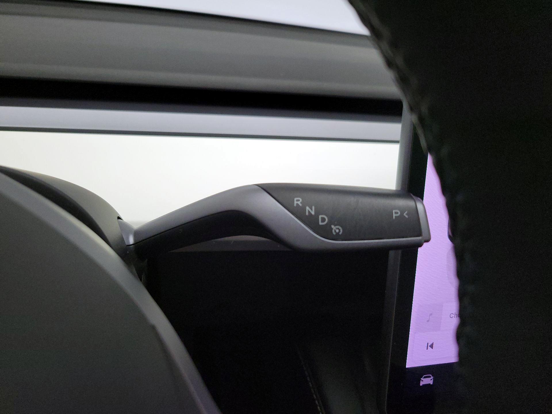 Thumbnail: 2022 Tesla Model Y - 17