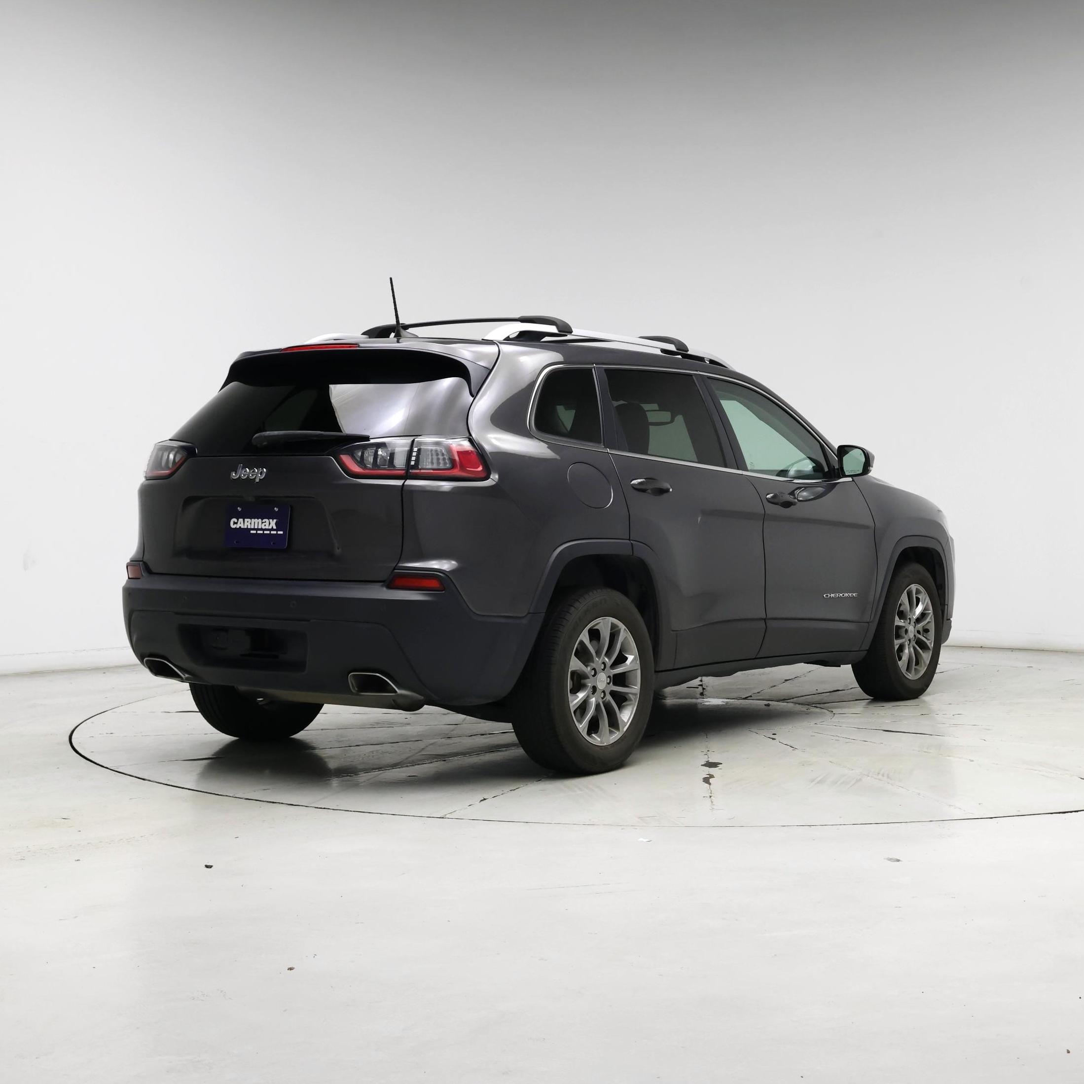 Thumbnail: 2019 Jeep Cherokee - 8