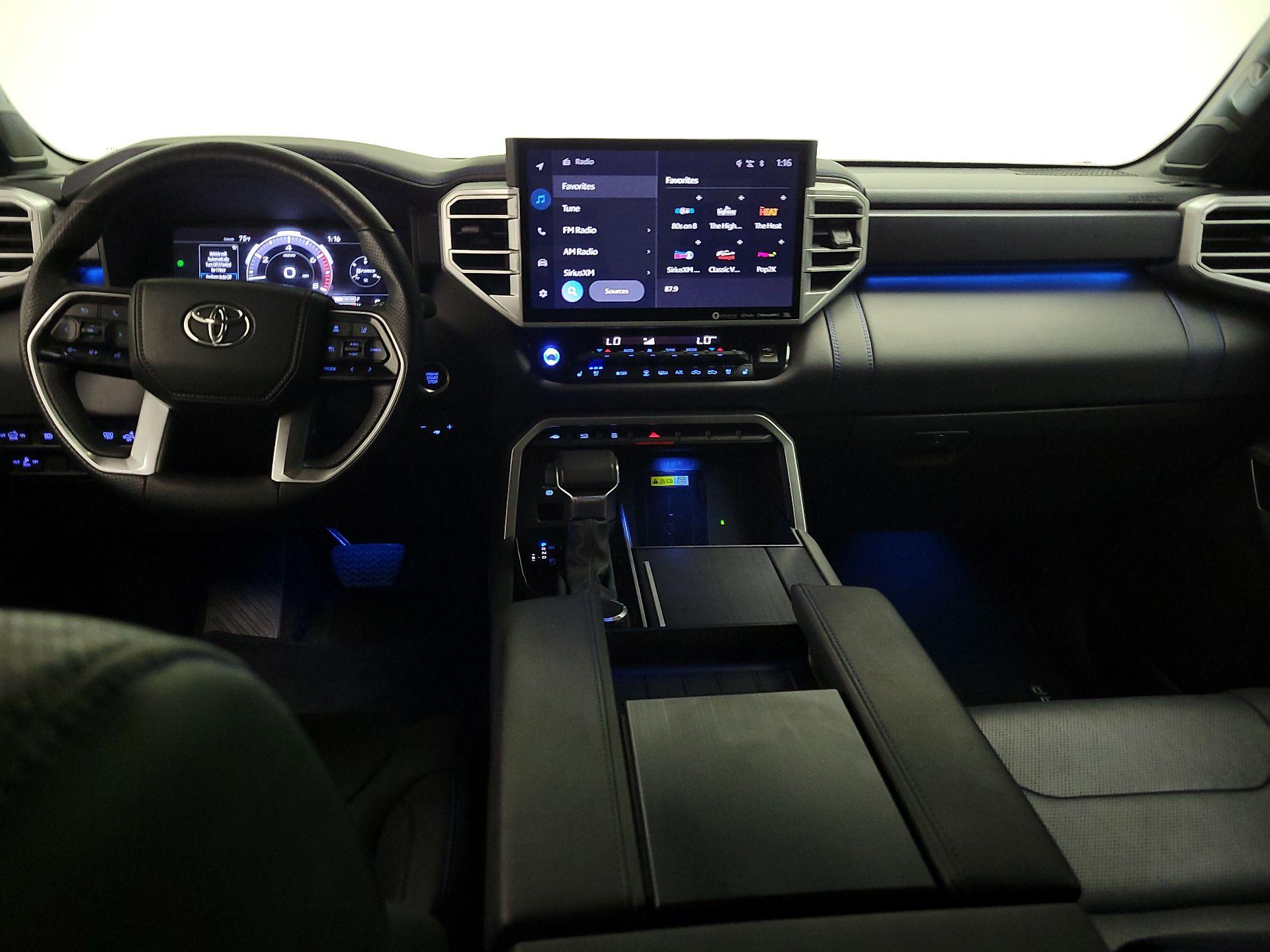 Thumbnail: 2022 Toyota Tundra - 9