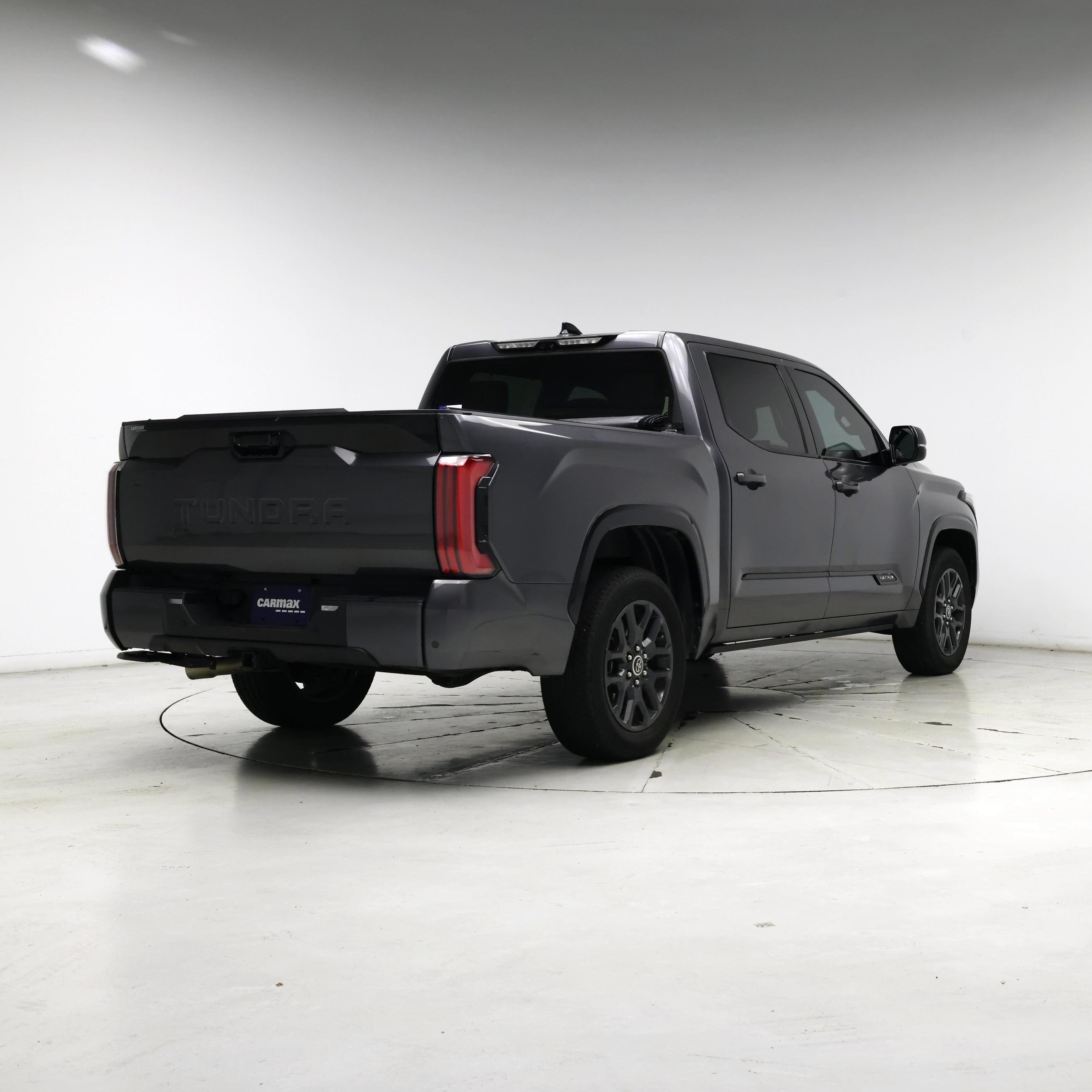 Thumbnail: 2022 Toyota Tundra - 8