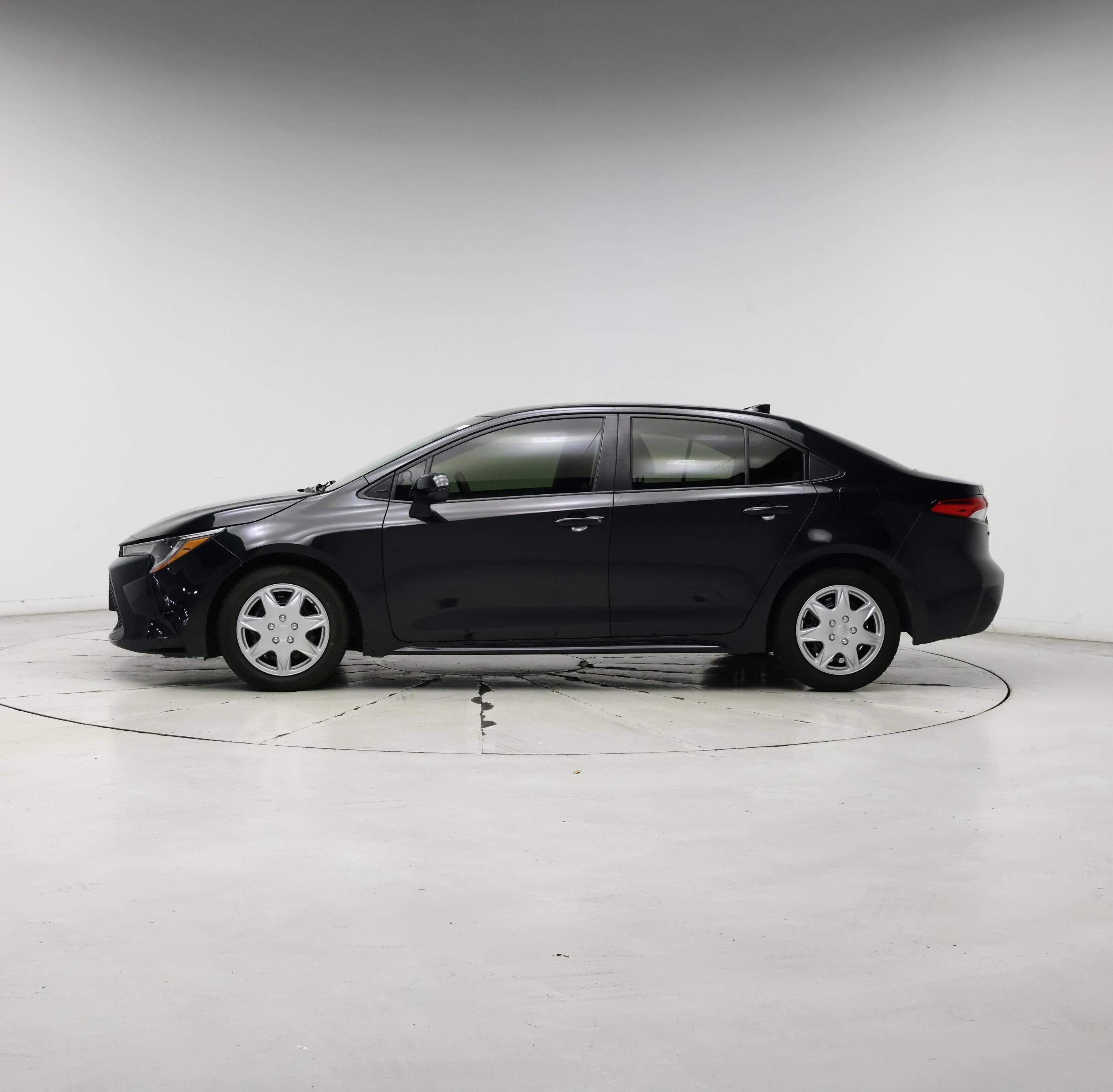 Thumbnail: 2021 Toyota Corolla - 3