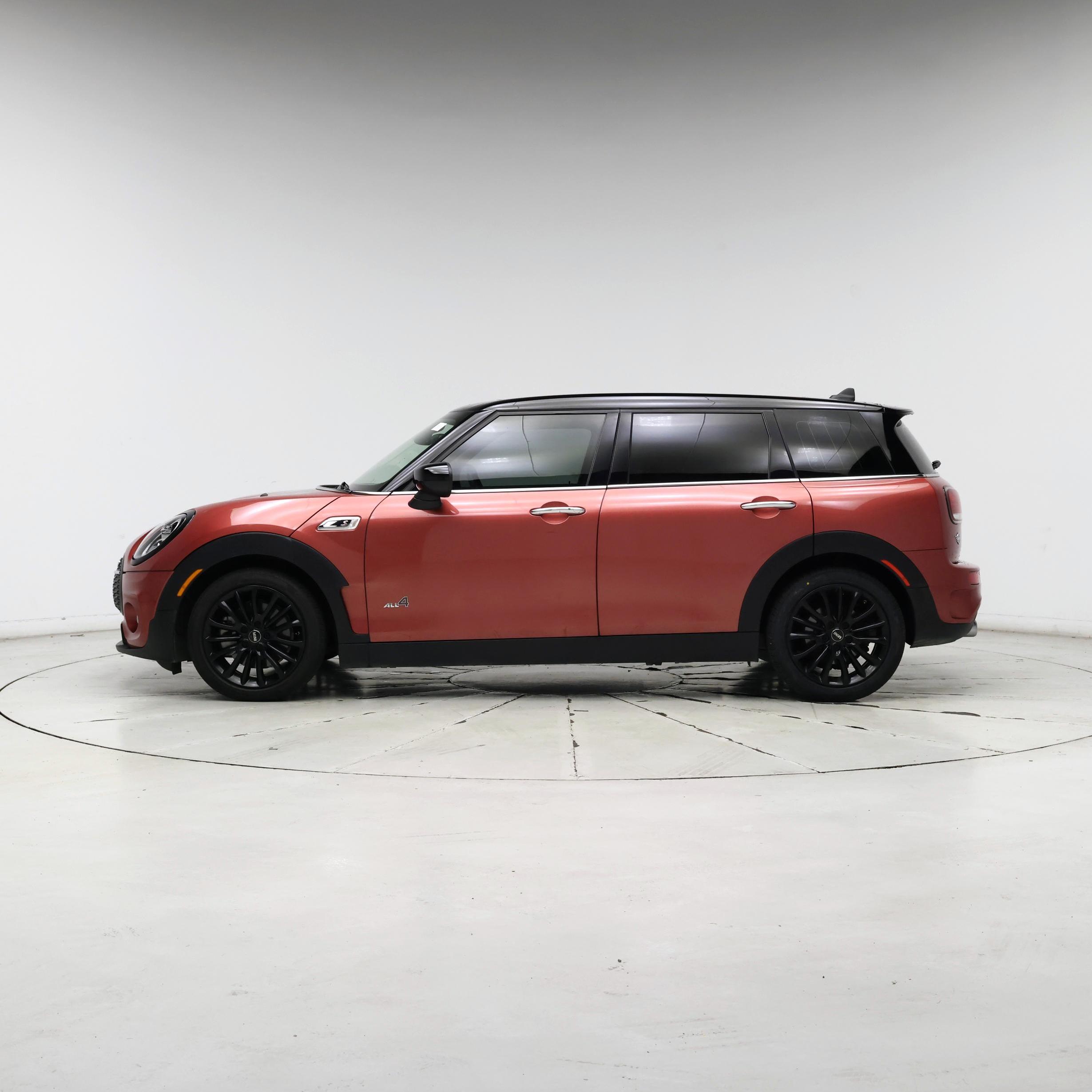 Thumbnail: 2021 MINI Cooper Clubman - 3