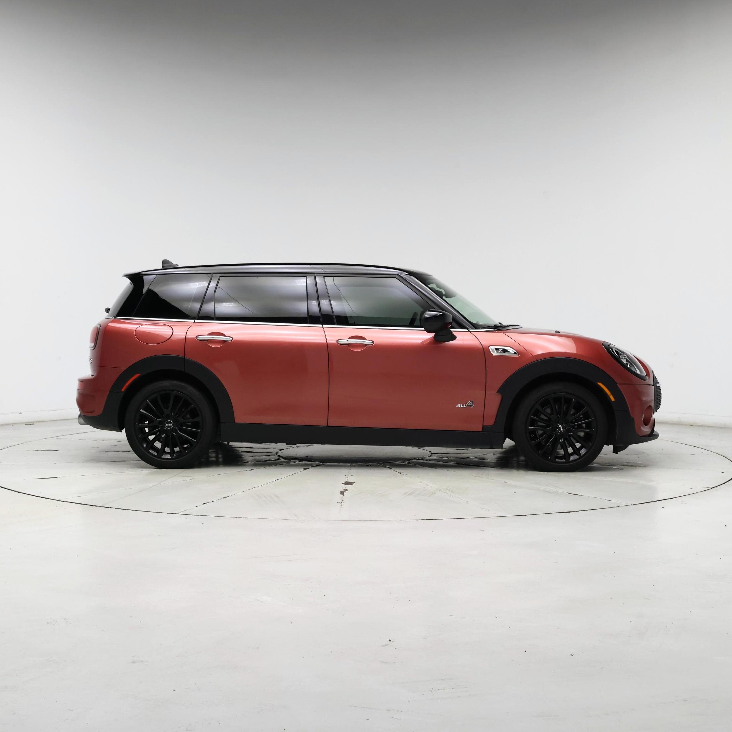 Thumbnail: 2021 MINI Cooper Clubman - 7