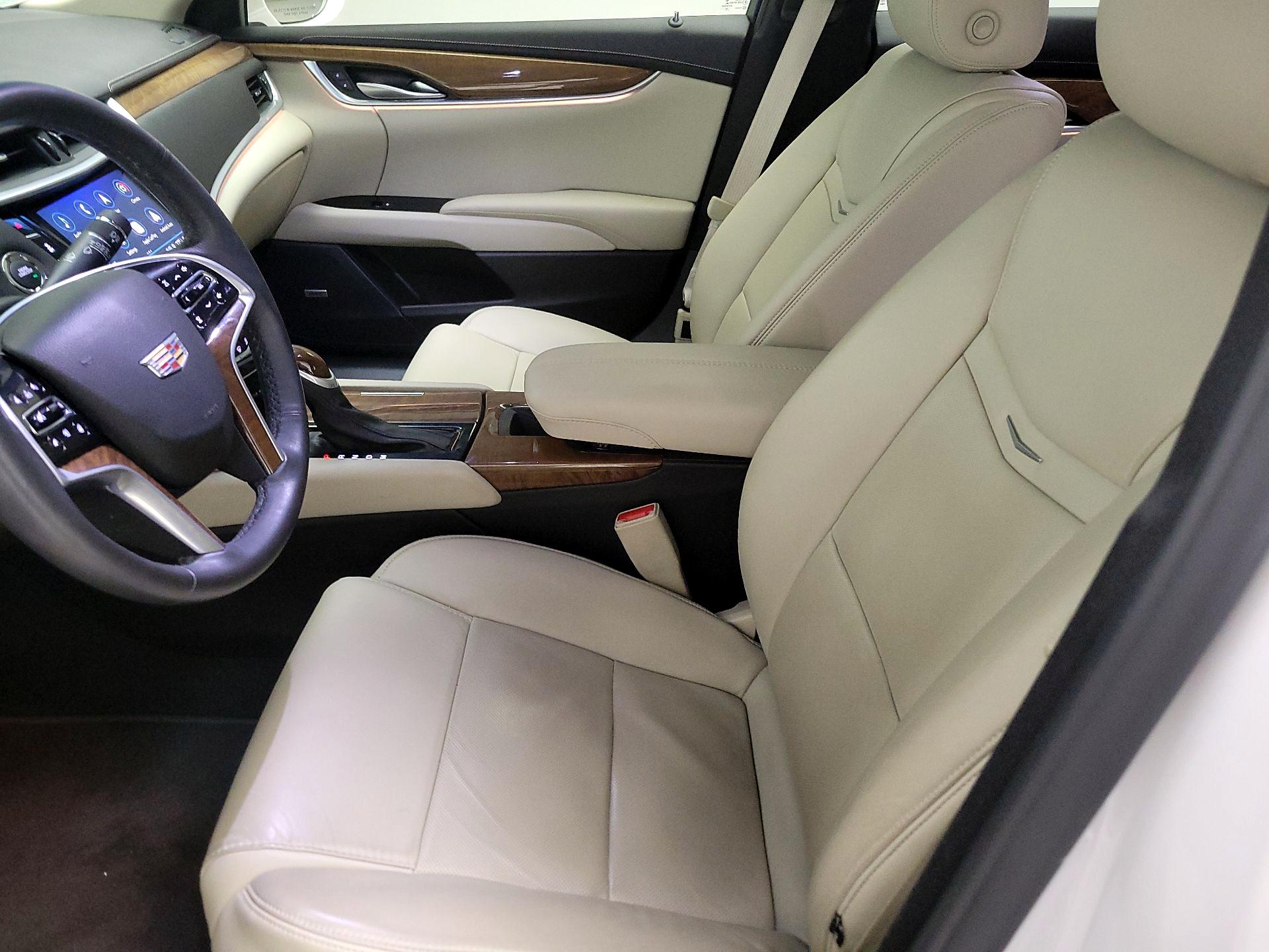 Thumbnail: 2019 Cadillac XTS - 11