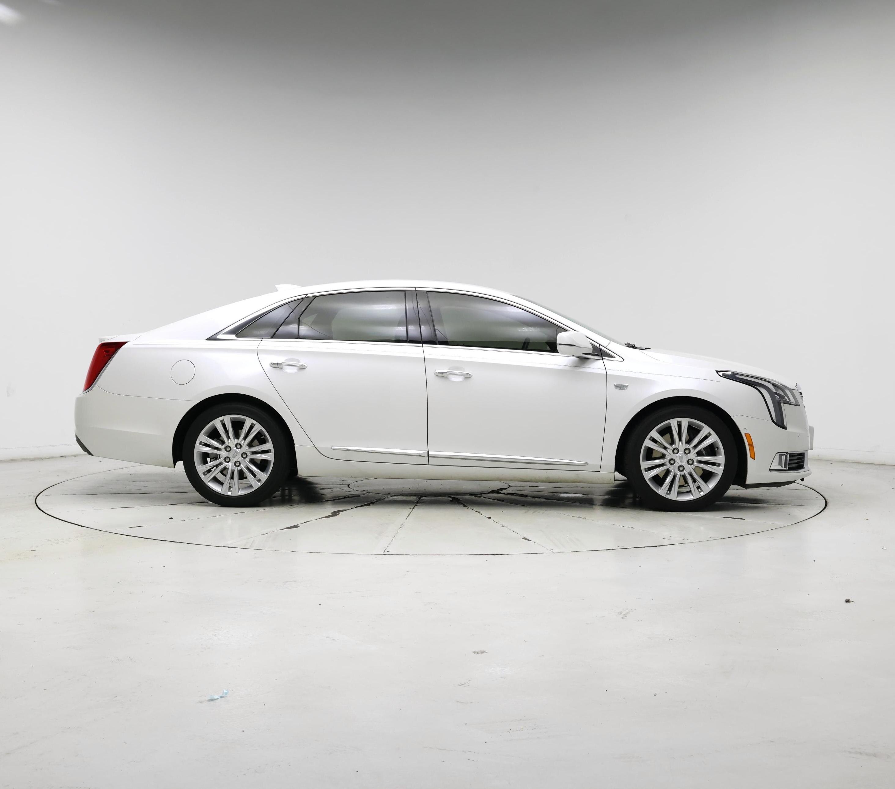 Thumbnail: 2019 Cadillac XTS - 7