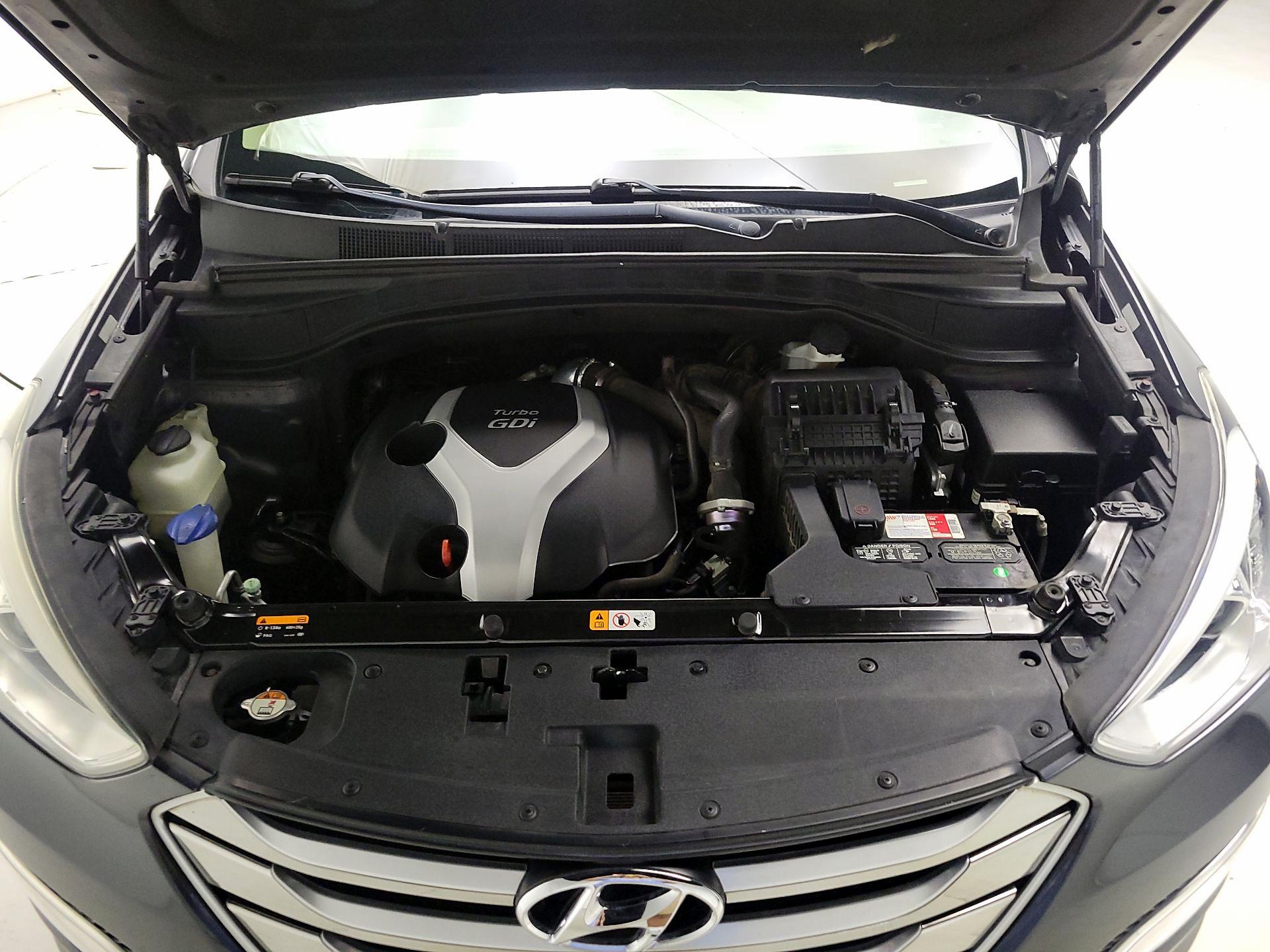 Thumbnail: 2015 Hyundai Santa Fe - 19