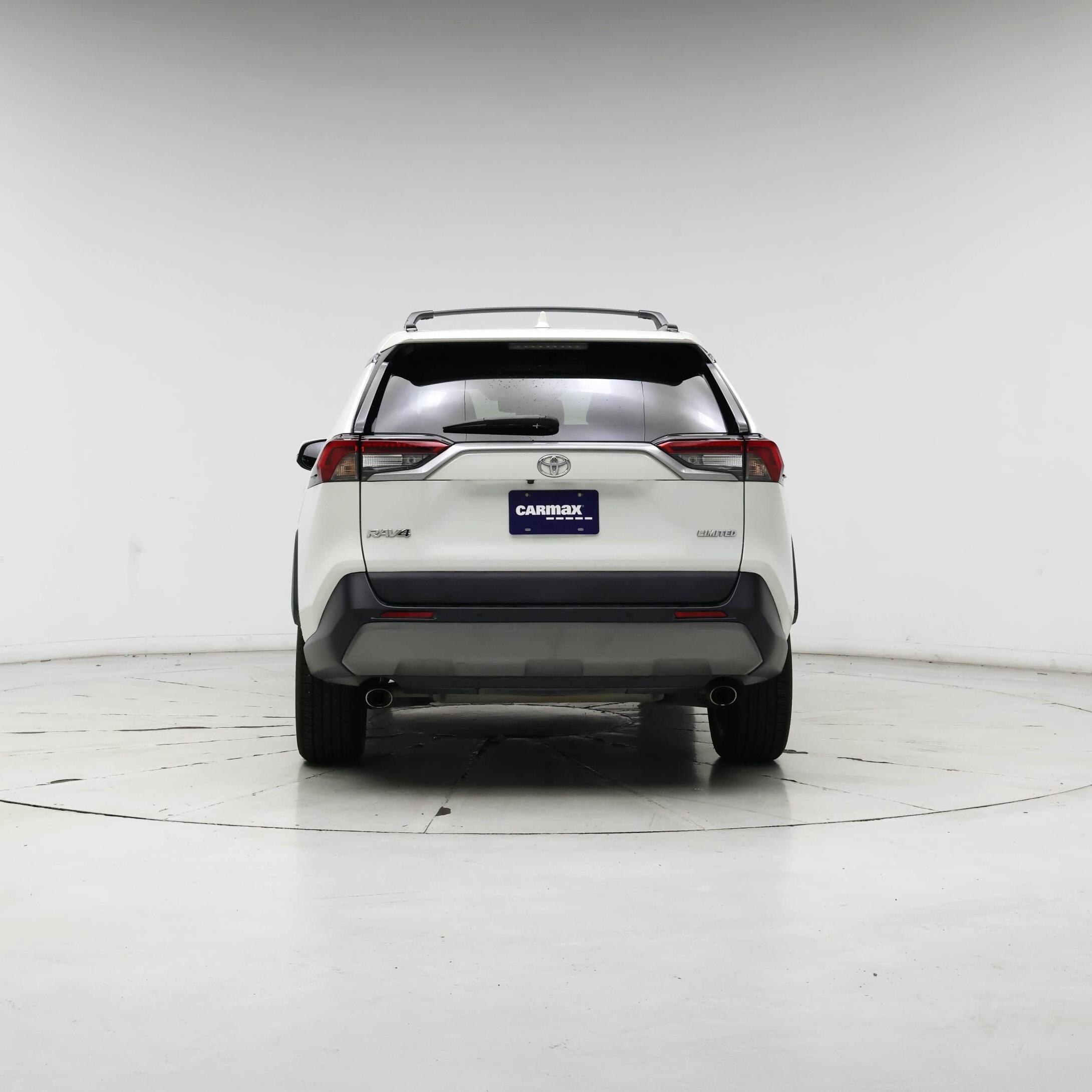 Thumbnail: 2019 Toyota RAV4 - 6