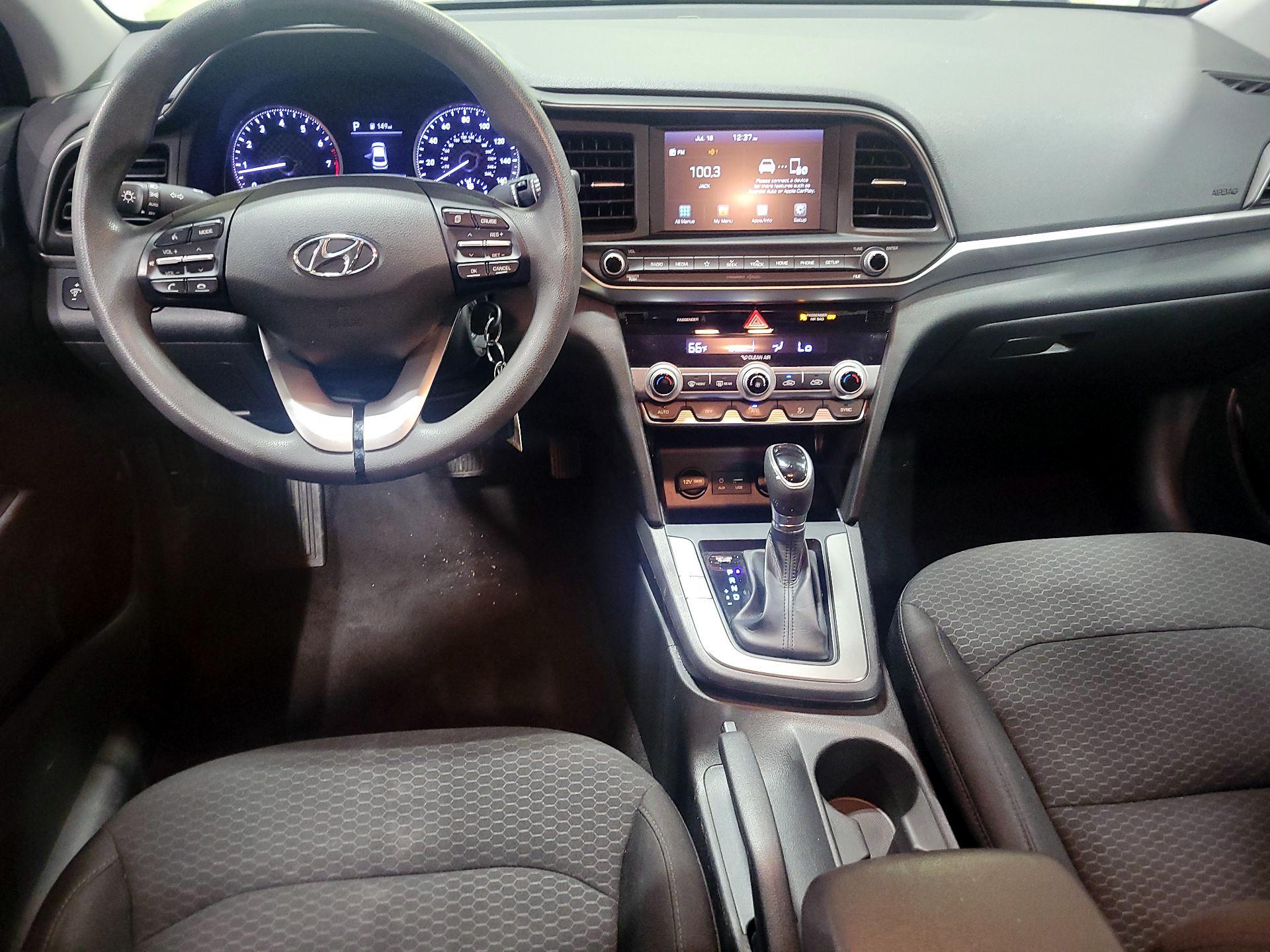 Thumbnail: 2020 Hyundai Elantra - 9