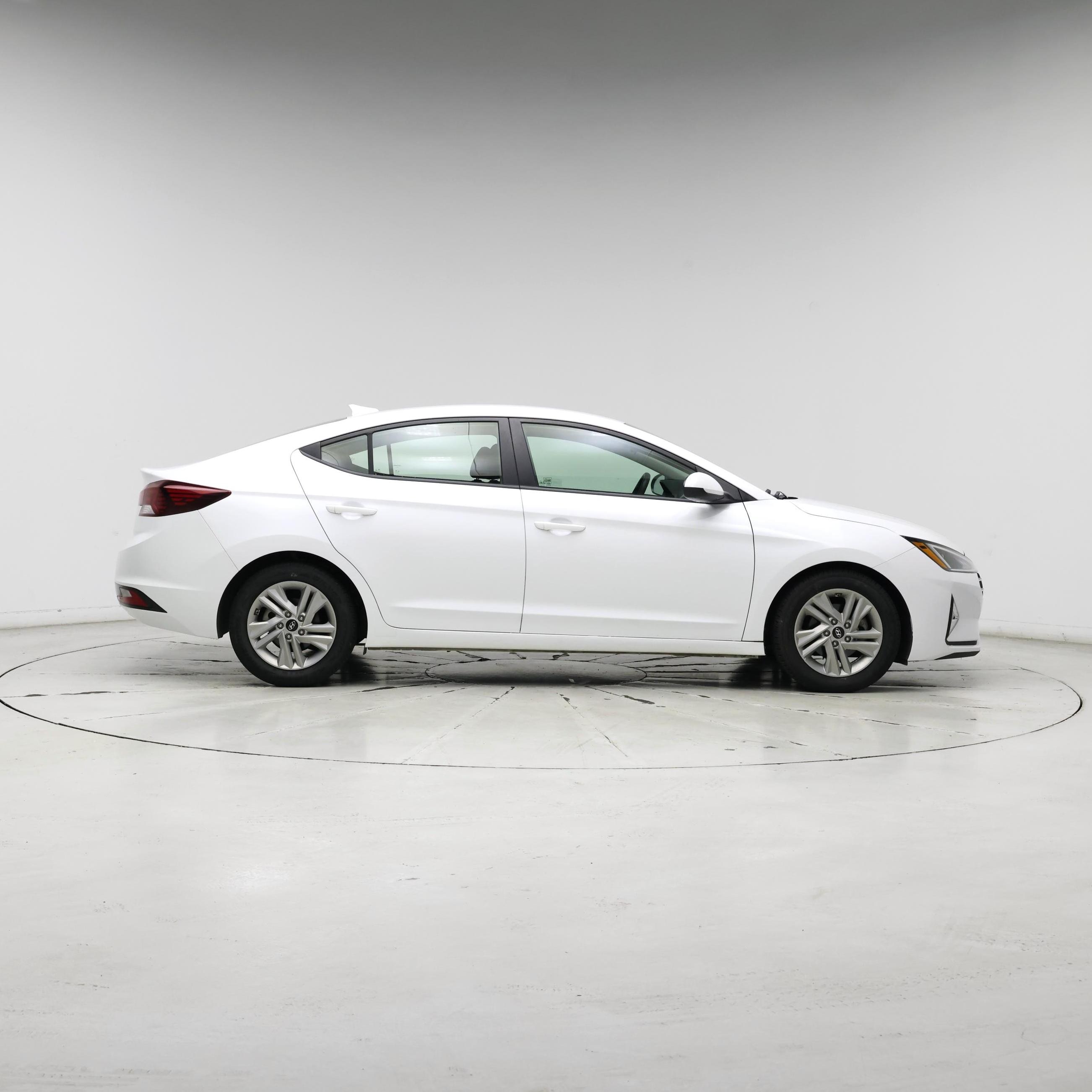 Thumbnail: 2020 Hyundai Elantra - 7