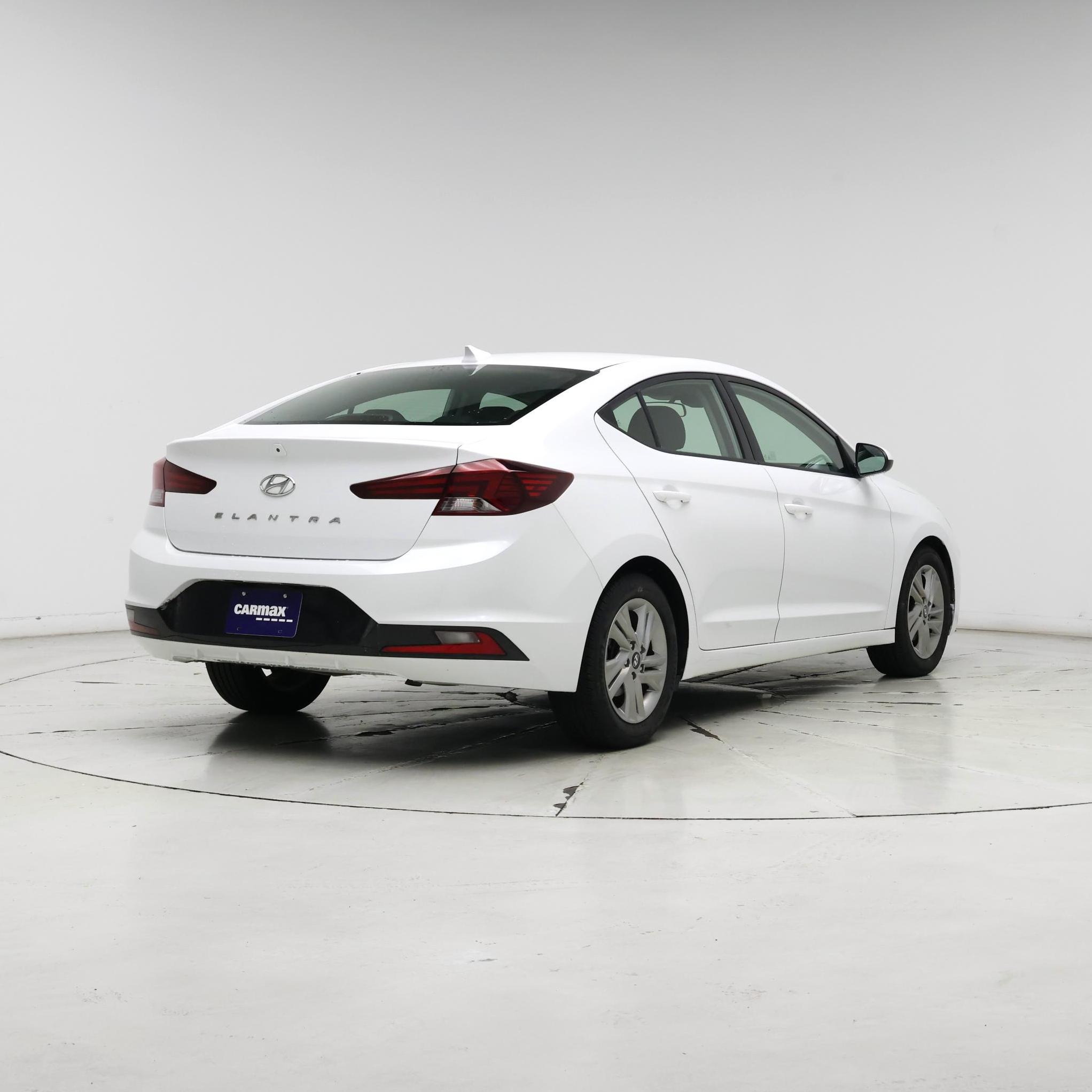 Thumbnail: 2020 Hyundai Elantra - 8